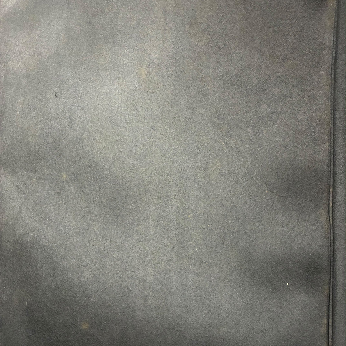 Louis Vuitton Kendall PM Taiga