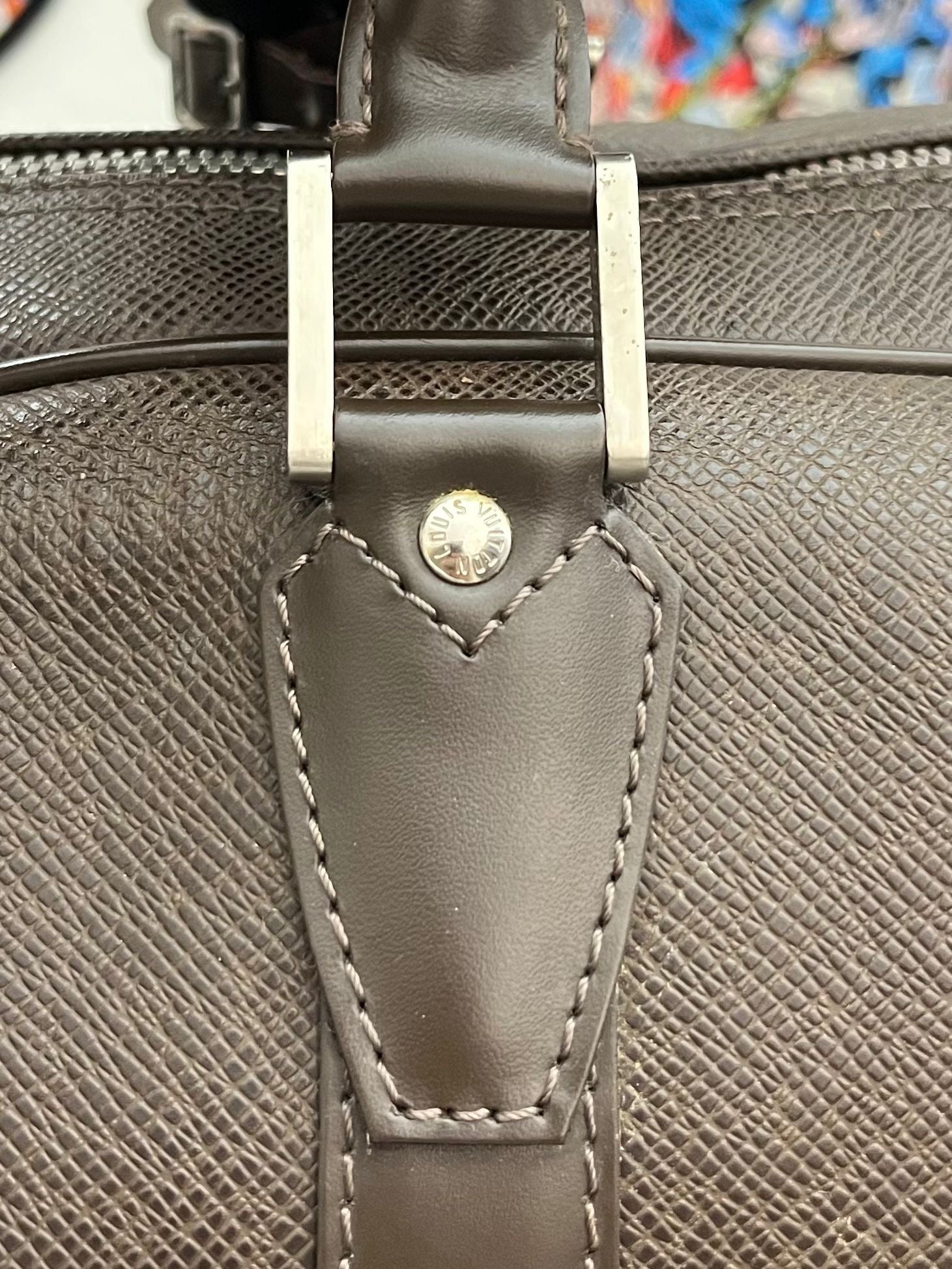 Louis Vuitton Kendall PM Taiga
