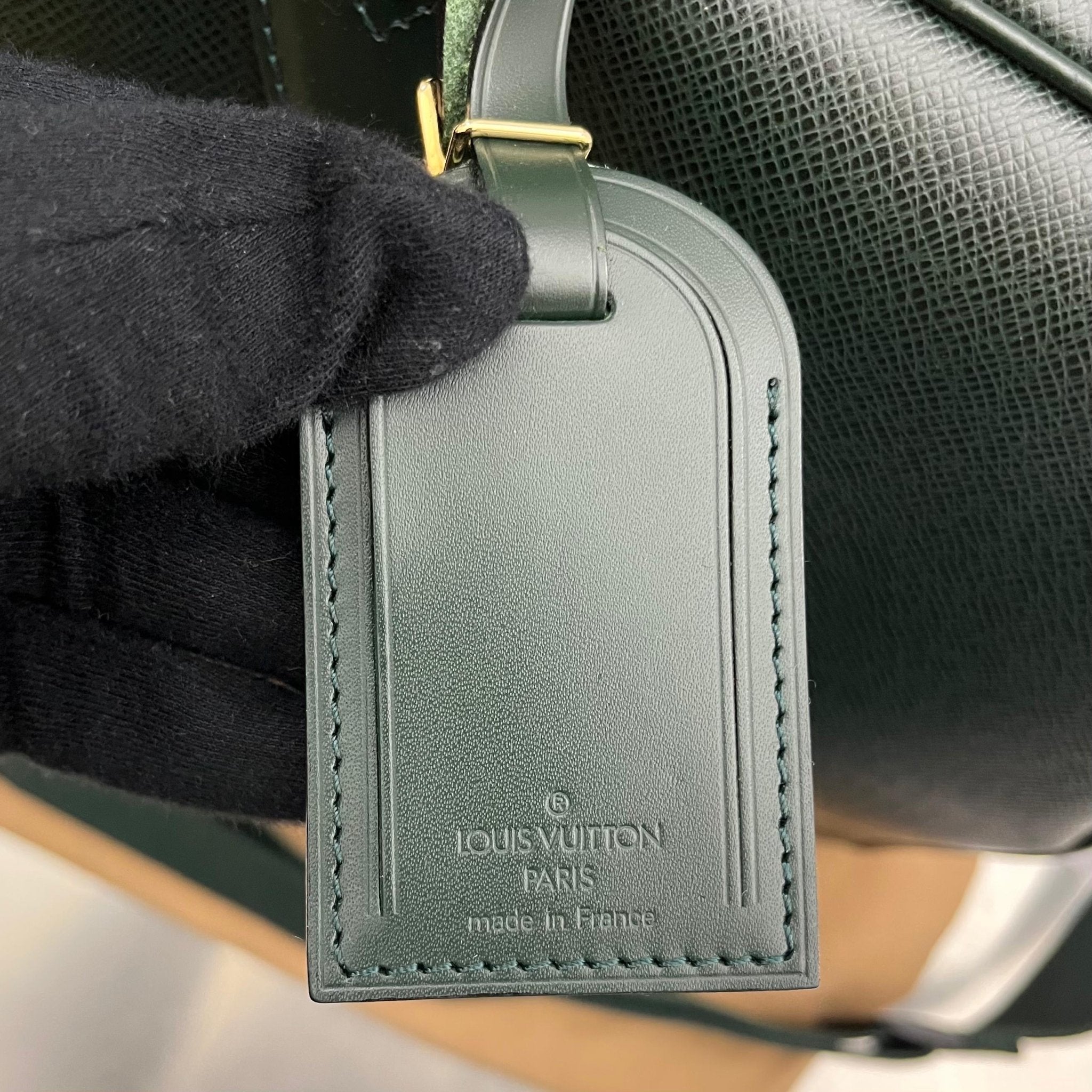 Louis Vuitton Kendall PM Taiga