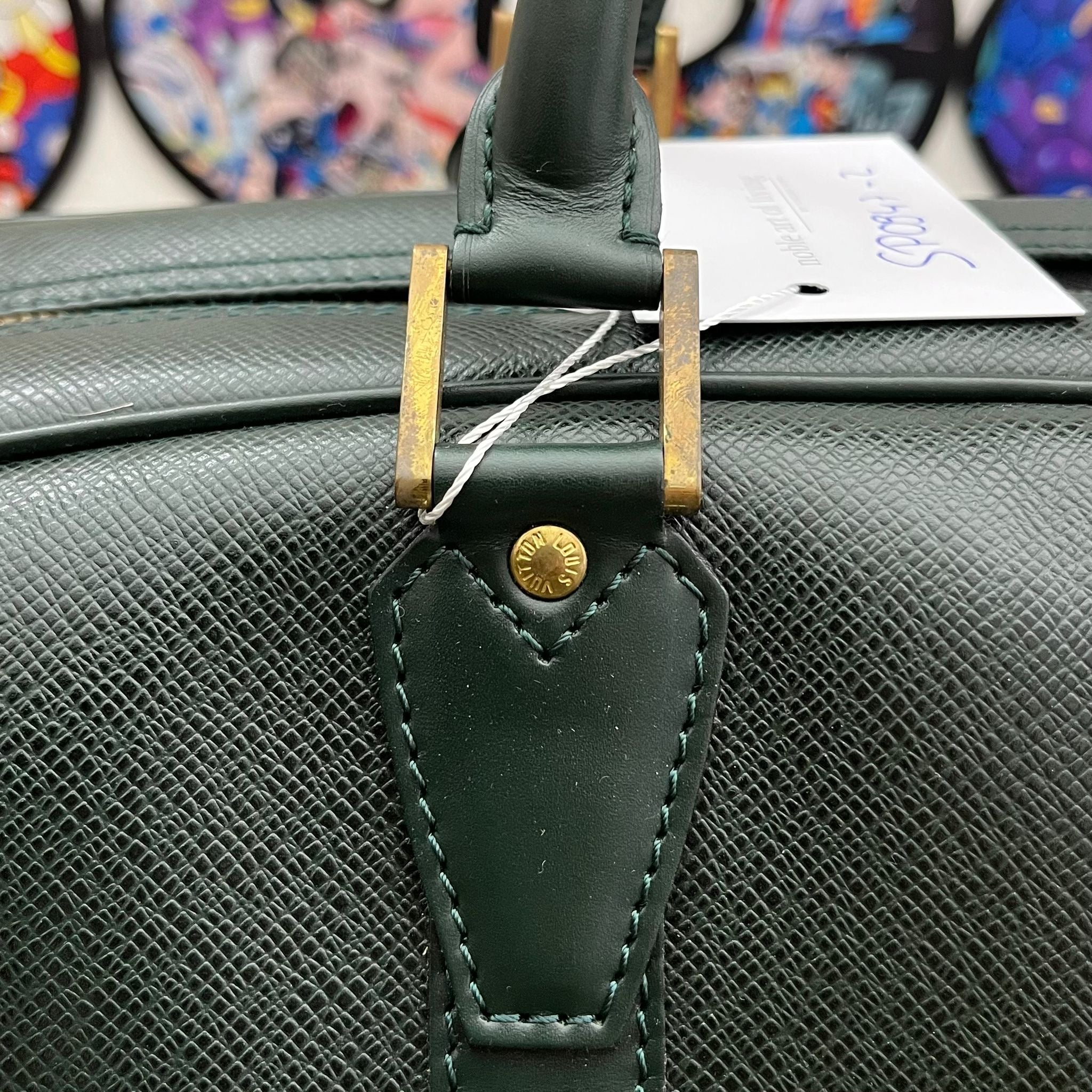 Louis Vuitton Kendall PM Taiga