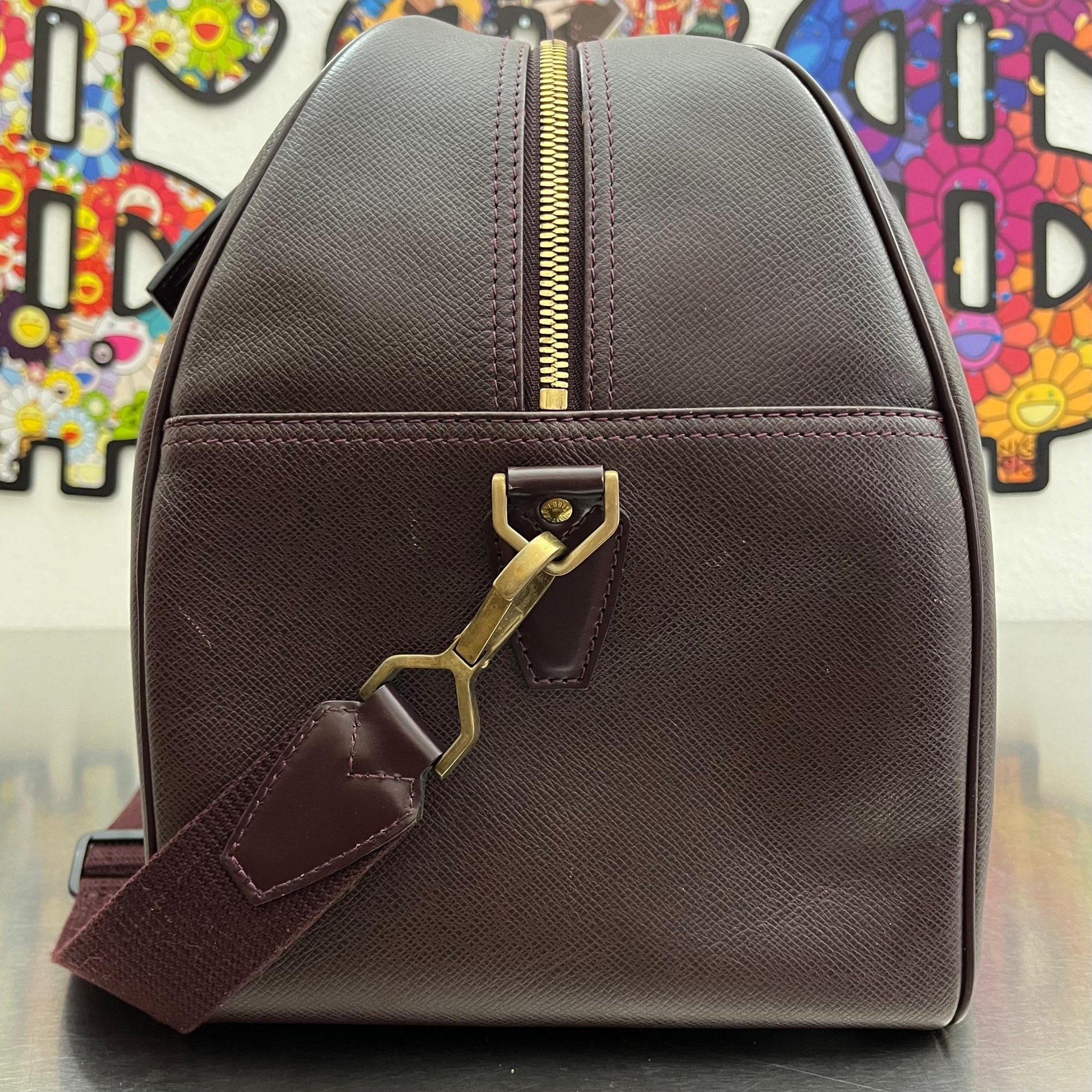 Louis Vuitton Kendall PM Taiga