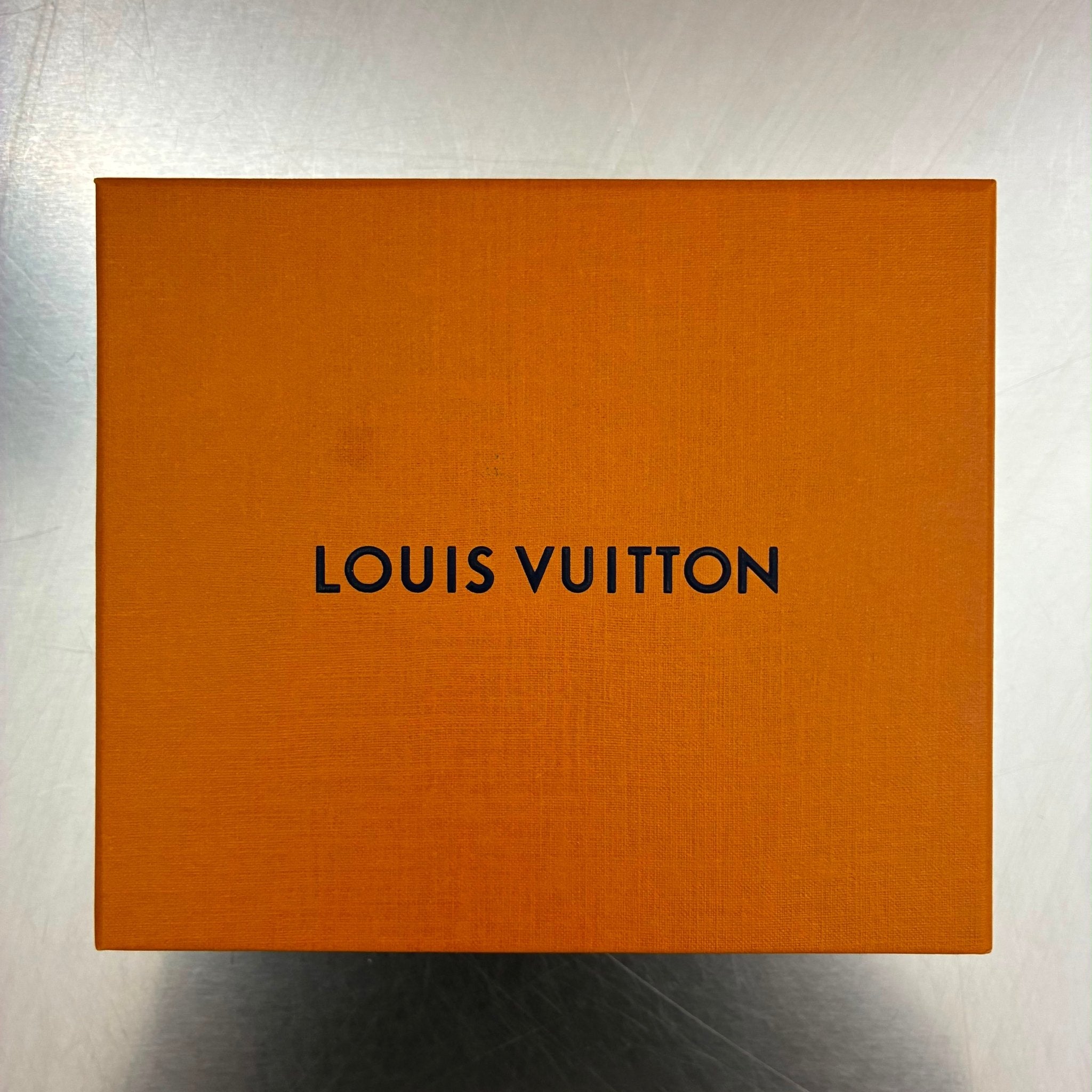 Louis Vuitton Key Pouch Monogram Eclipse / Eclipse Reverse