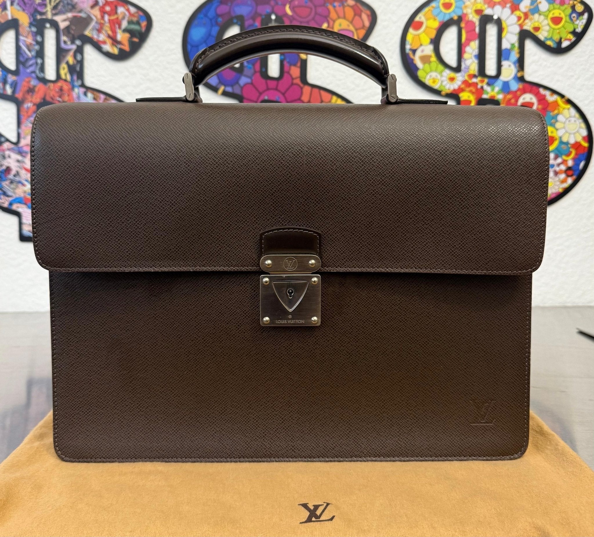 Louis Vuitton Laguito Taiga