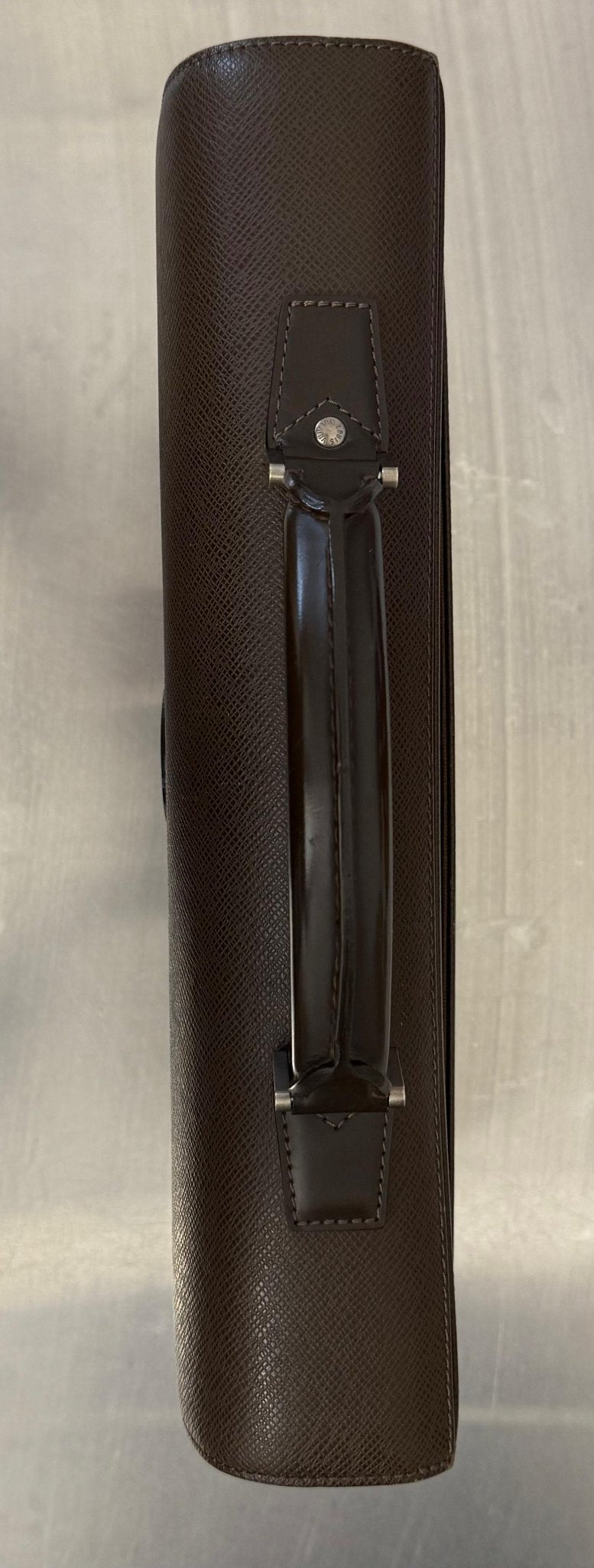Louis Vuitton Laguito Taiga