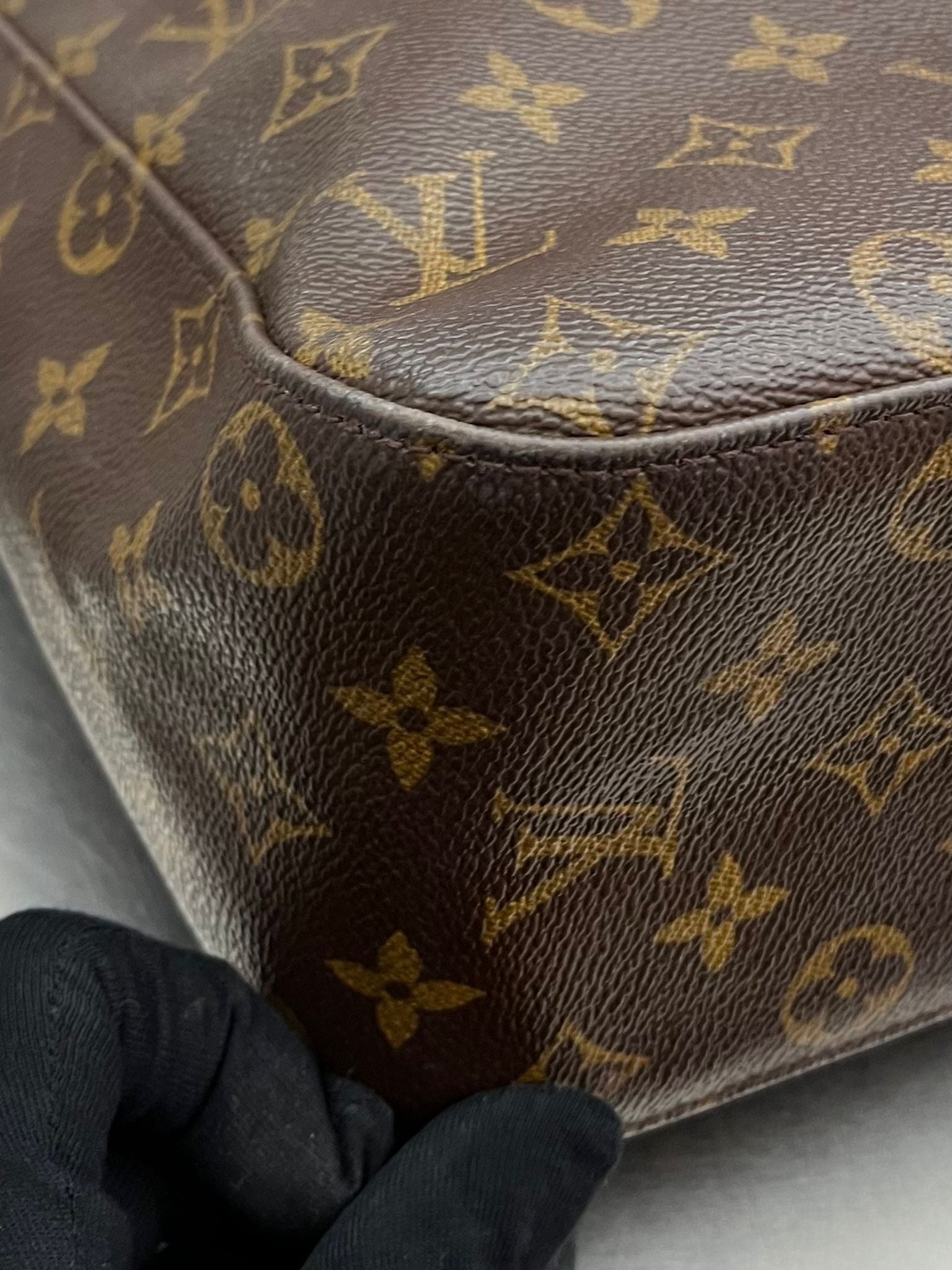 Louis Vuitton Looping GM