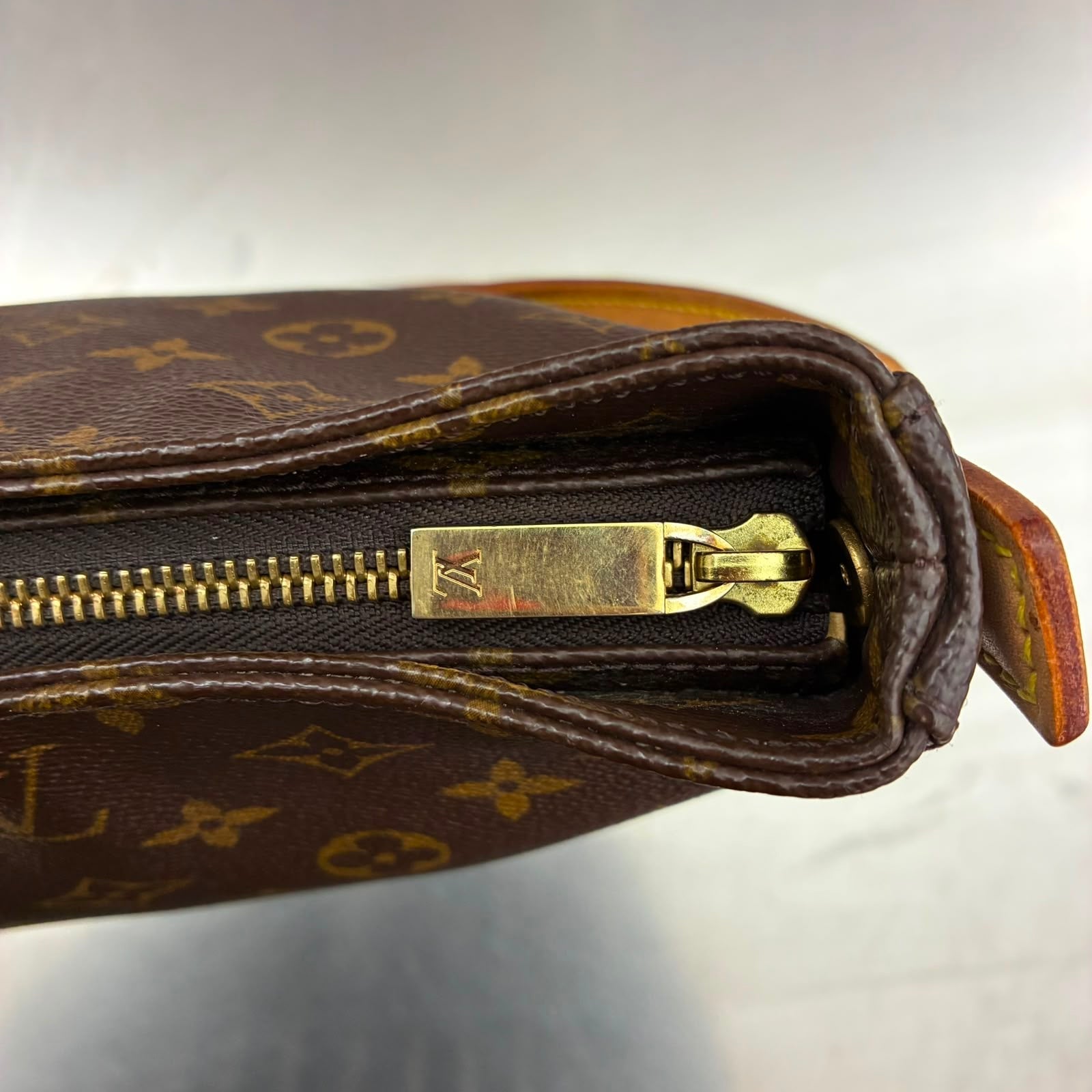 Louis Vuitton Looping GM M51145