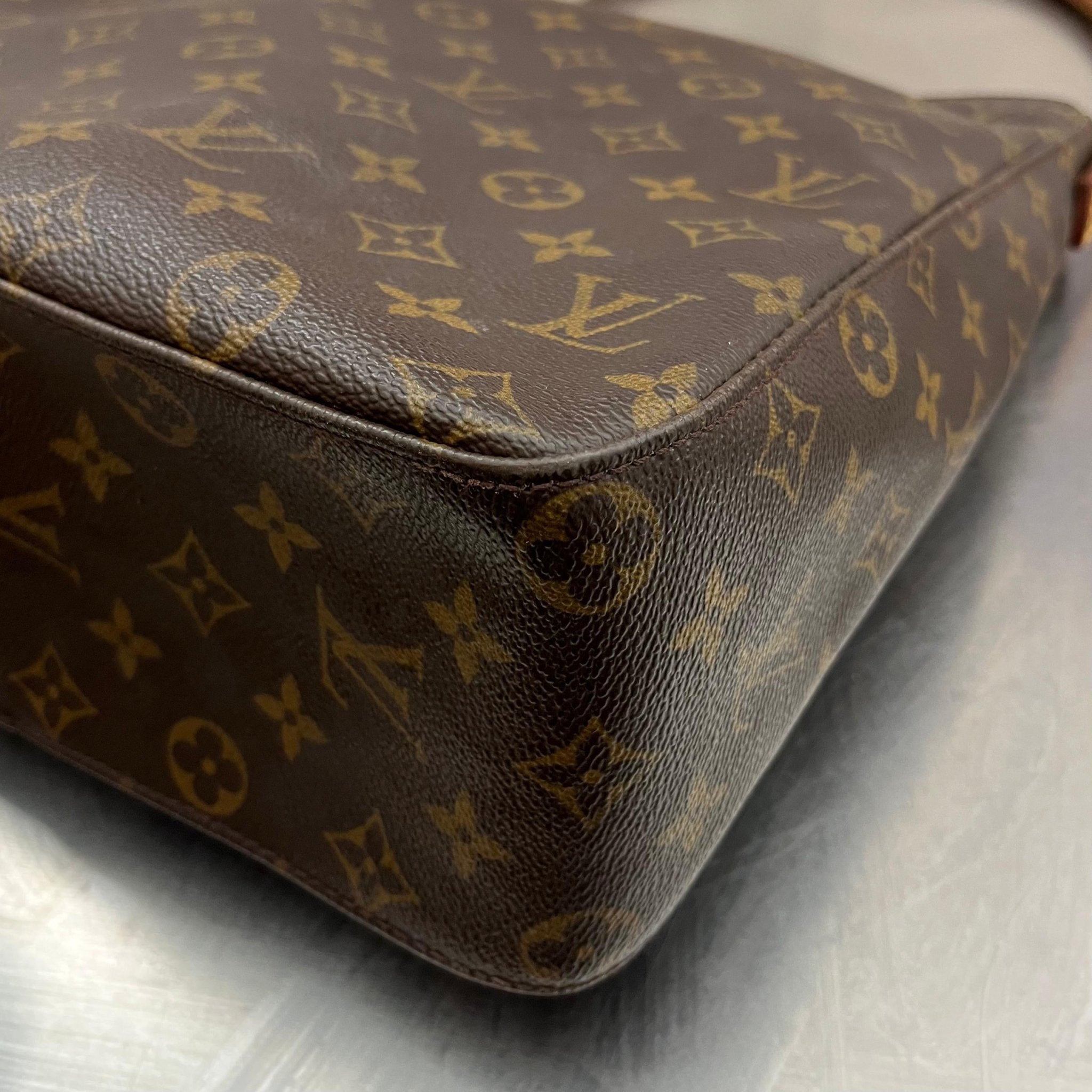 Louis Vuitton Looping GM Monogram