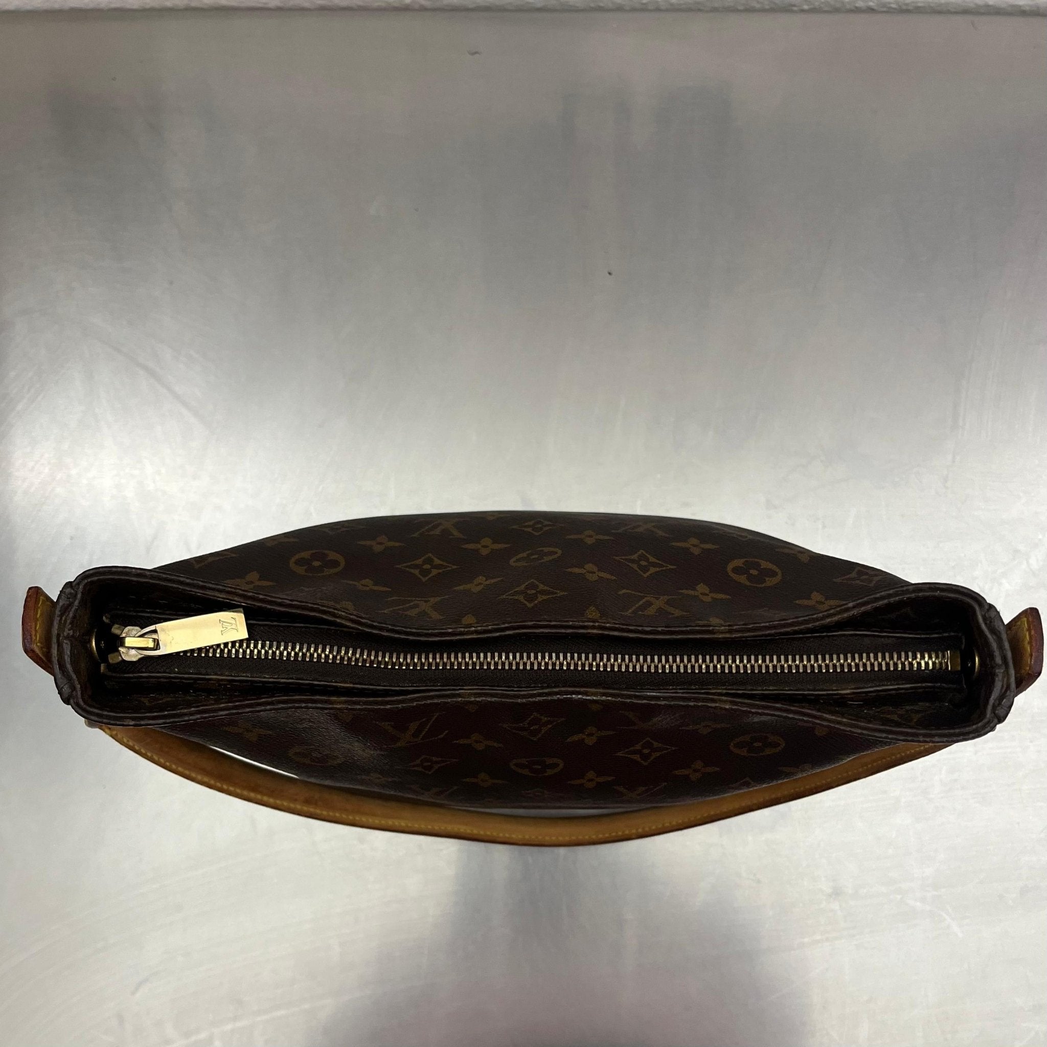 Louis Vuitton Looping GM Monogram