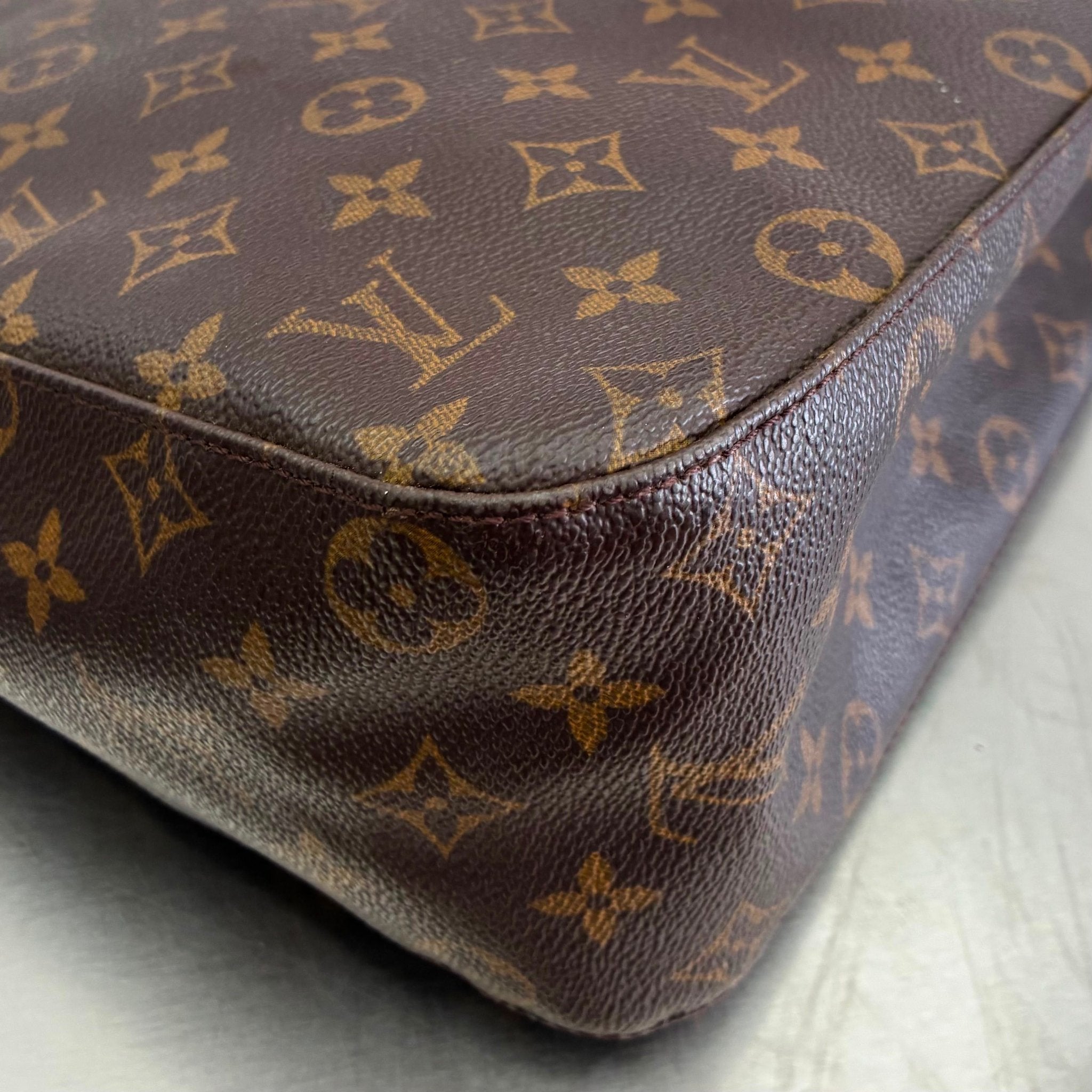Louis Vuitton Looping GM Monogram