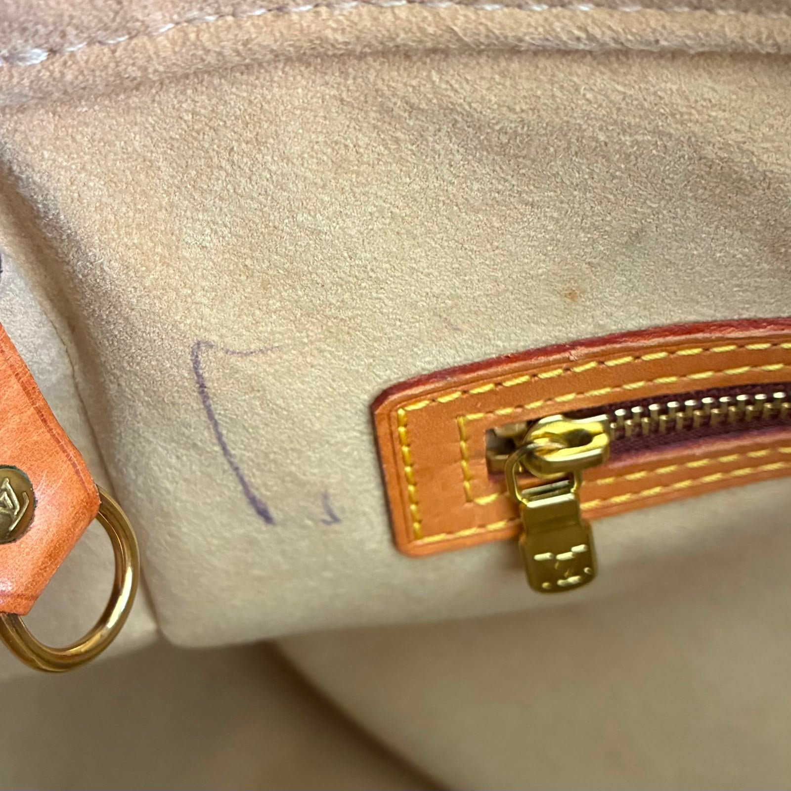 Louis Vuitton Looping GM Monogram