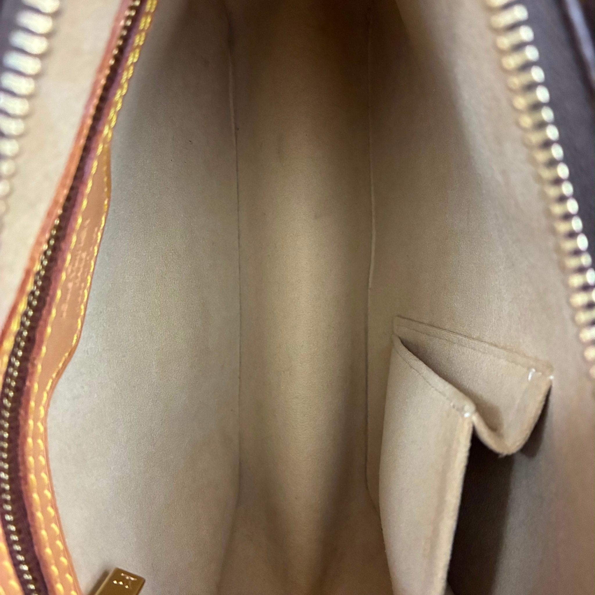 Louis Vuitton Looping MM Monogram