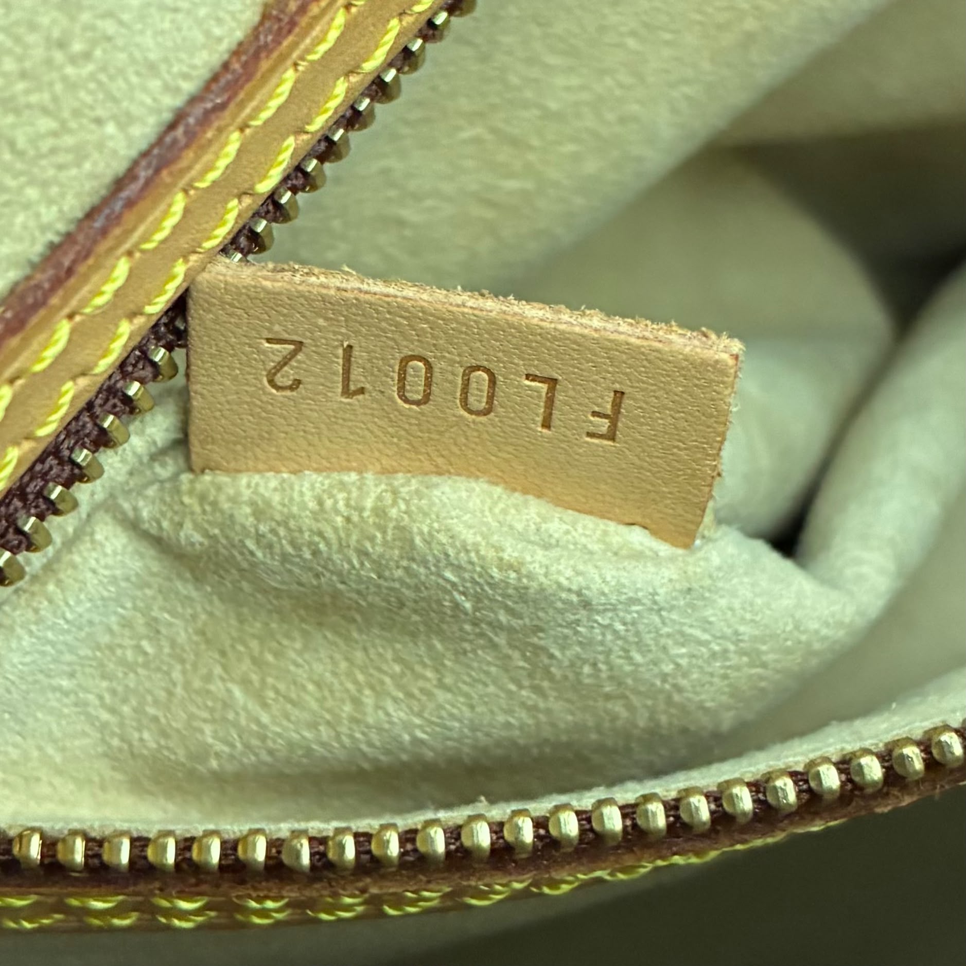 Louis Vuitton Looping MM Monogram