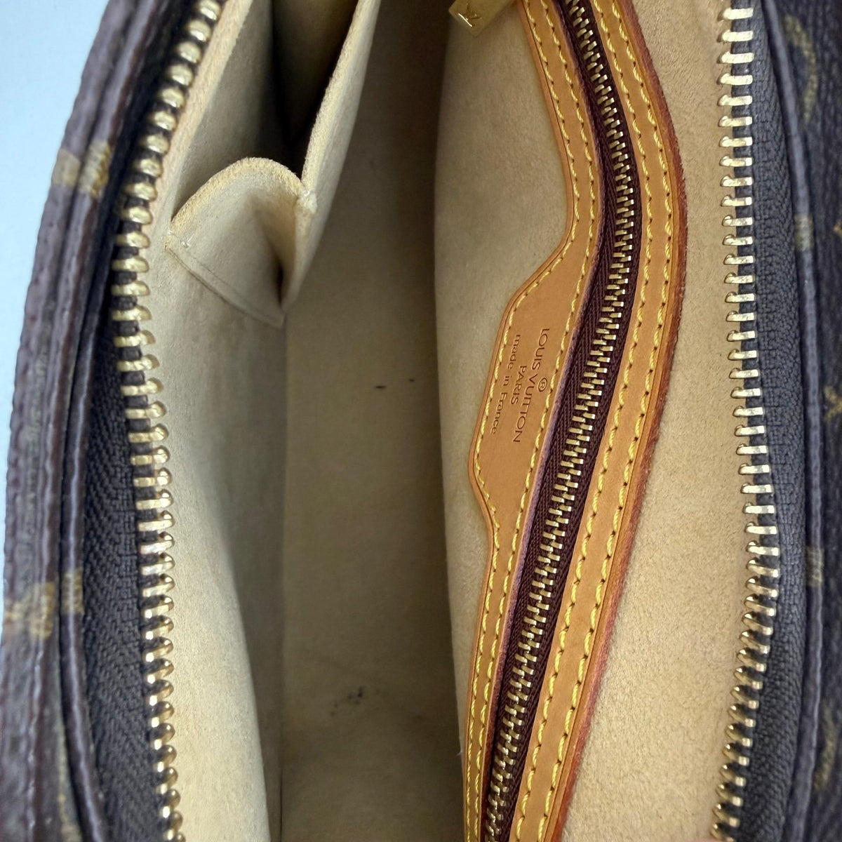 Louis Vuitton Looping MM Monogram