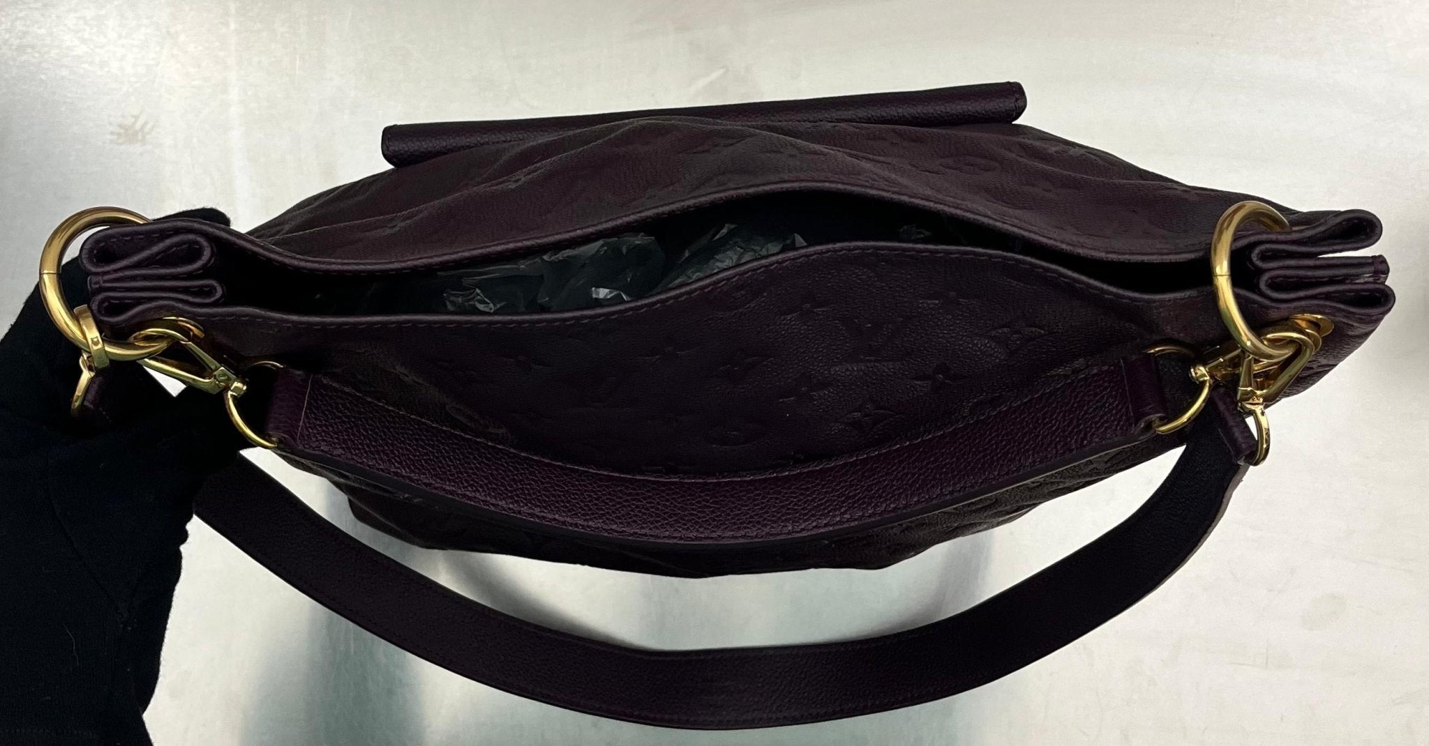 Louis Vuitton Metis Hobo Empreinte