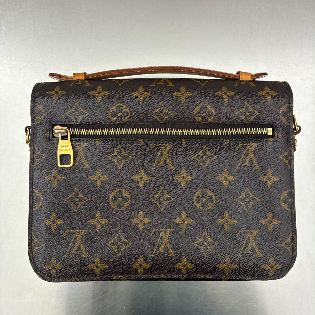 Louis Vuitton Metis Monogram