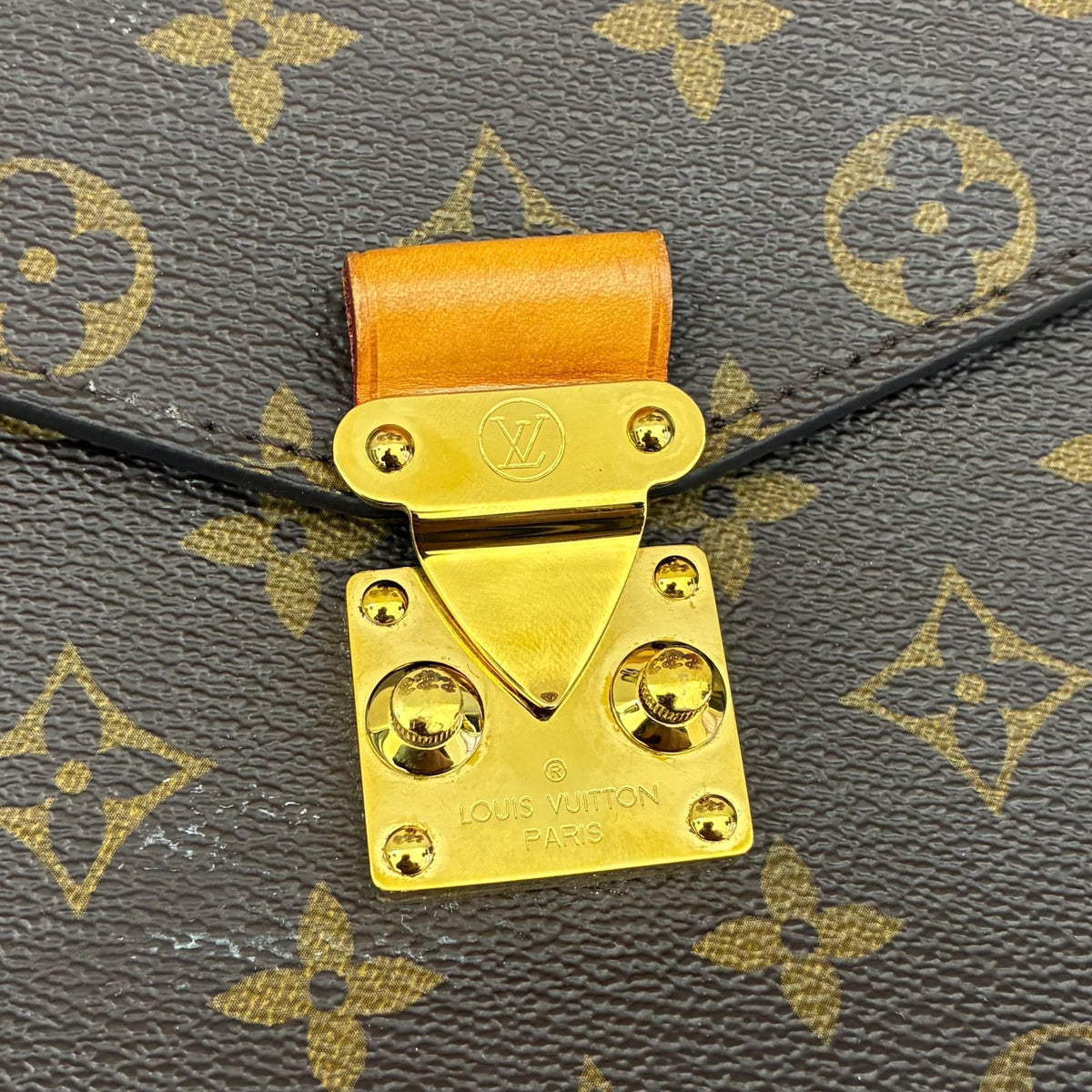 Louis Vuitton Metis Monogram