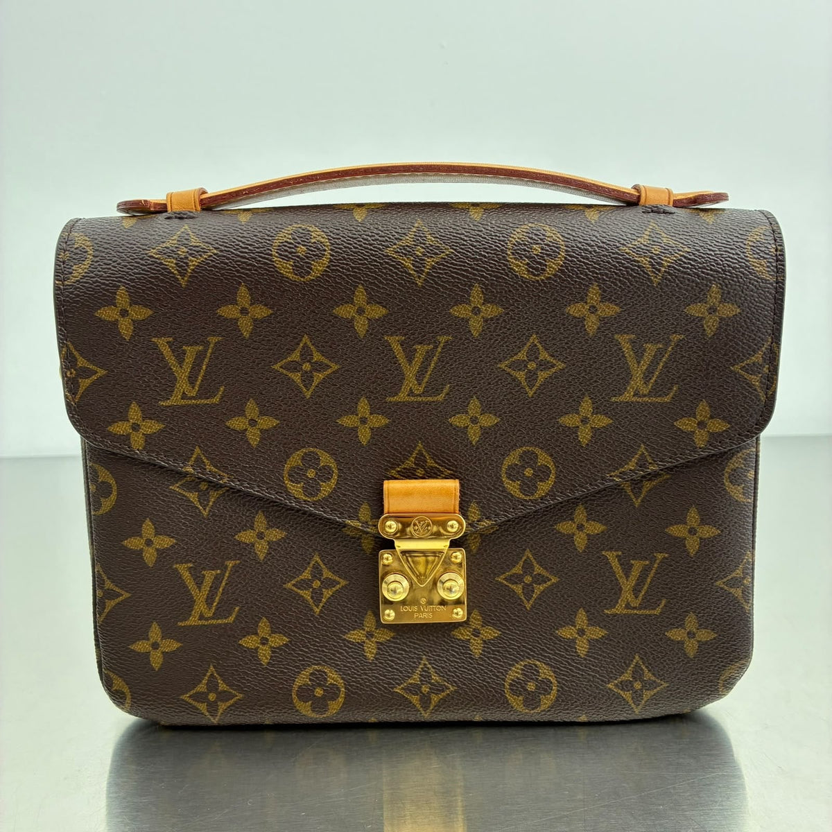 Louis Vuitton Metis Monogram