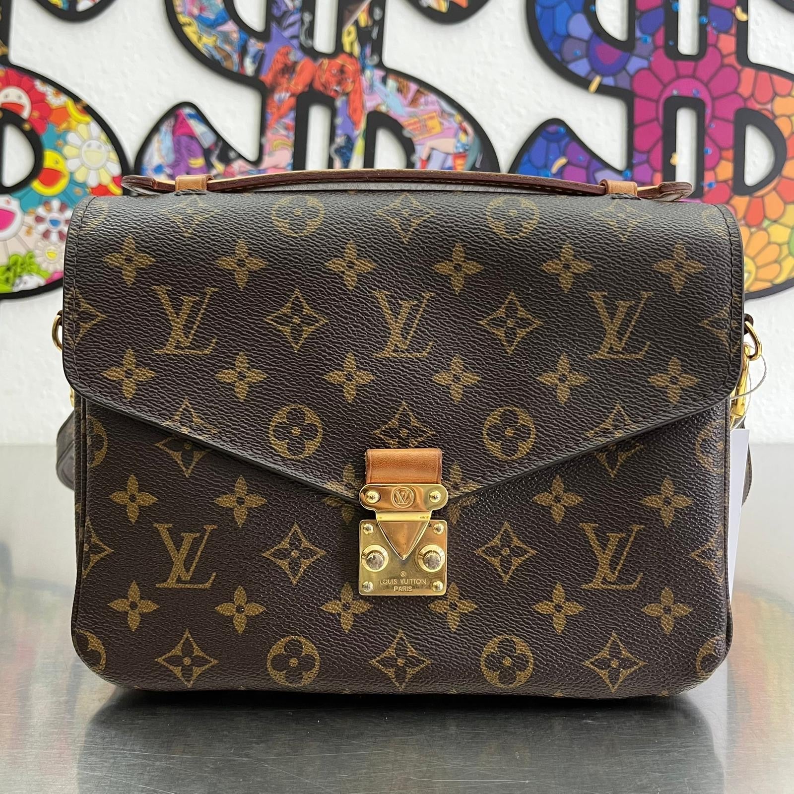 Louis Vuitton Metis Monogram
