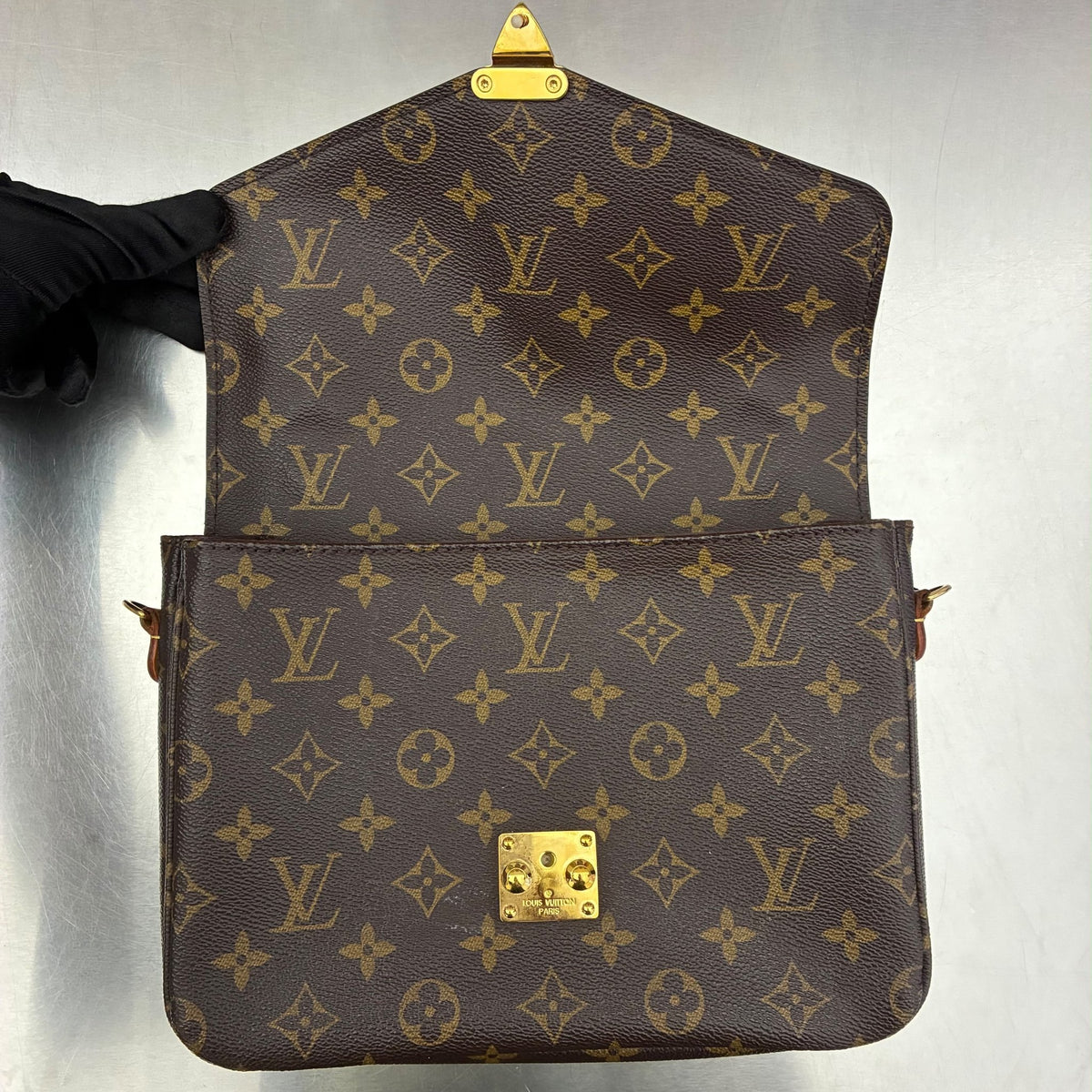 Louis Vuitton Metis Monogram