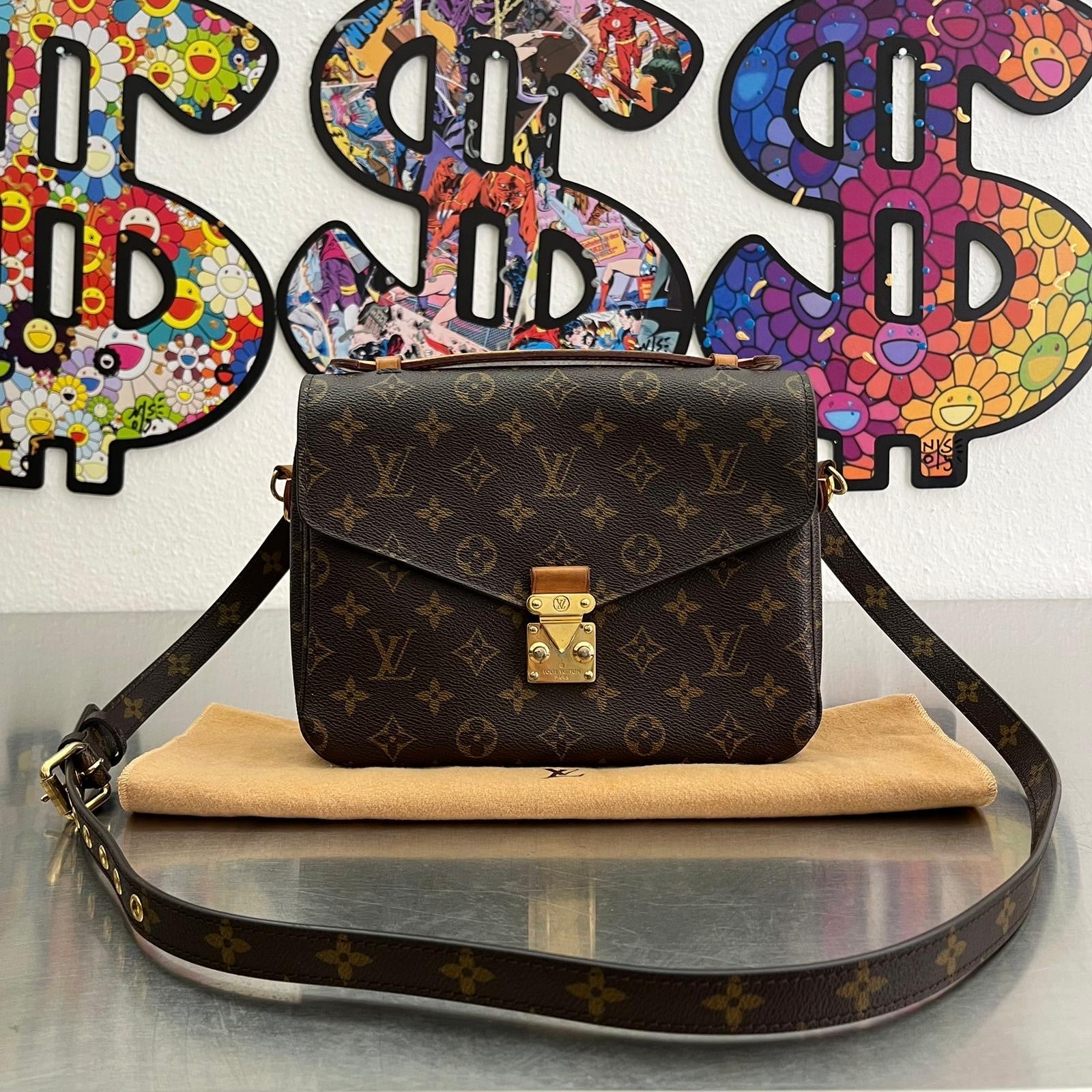 Louis Vuitton Metis Monogram