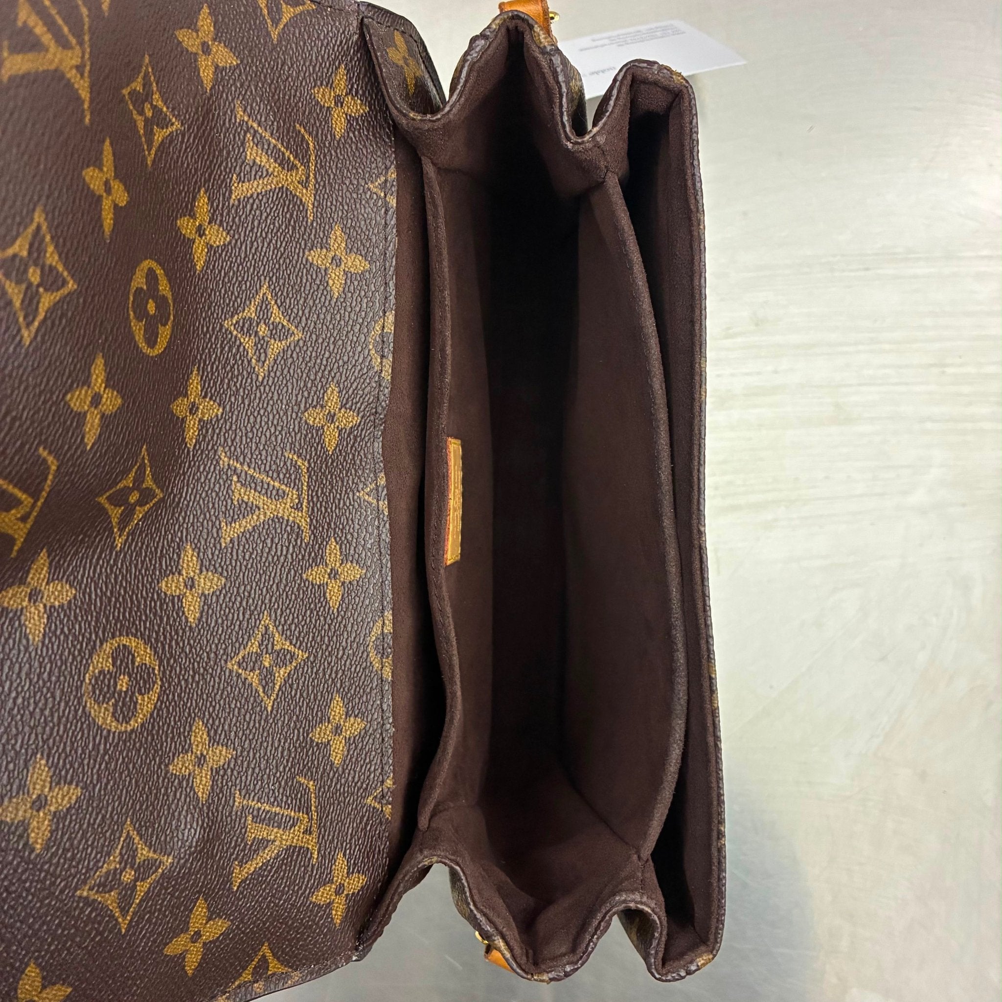 Louis Vuitton Metis Pochette MM