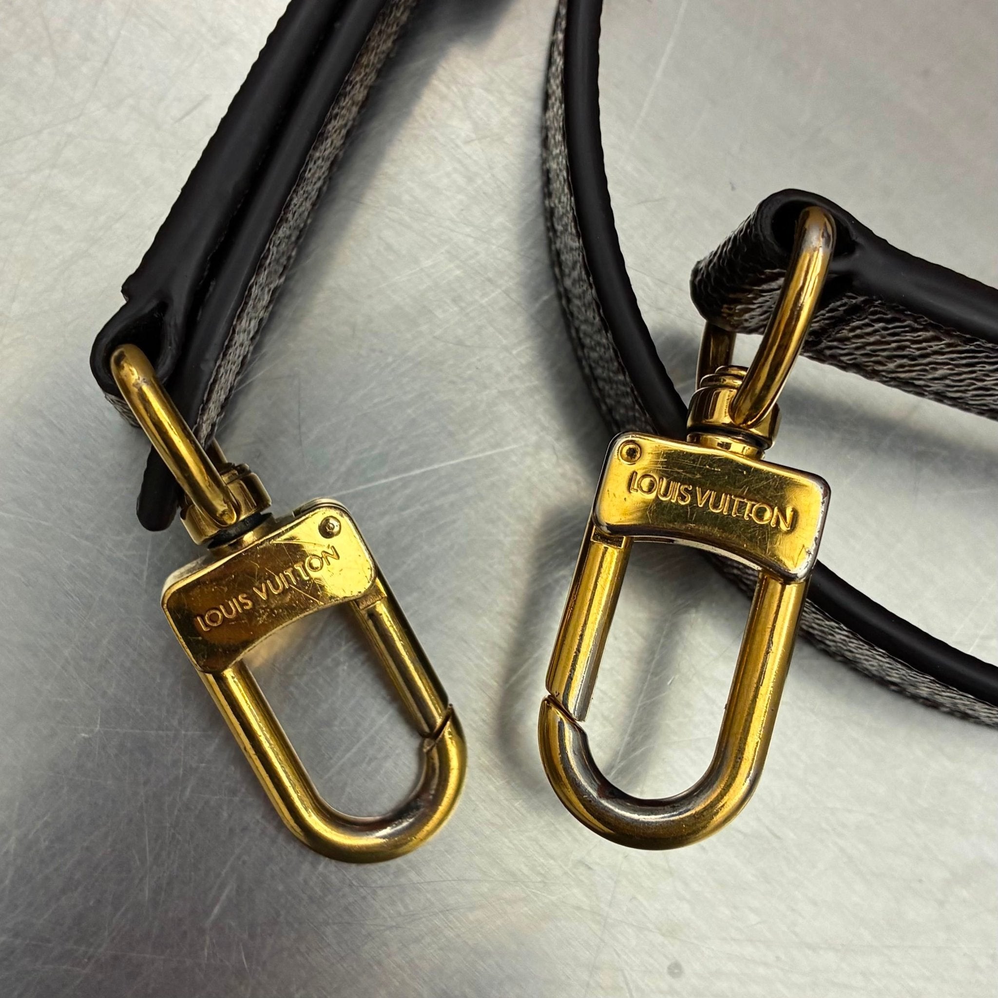 Louis Vuitton Metis Pochette MM