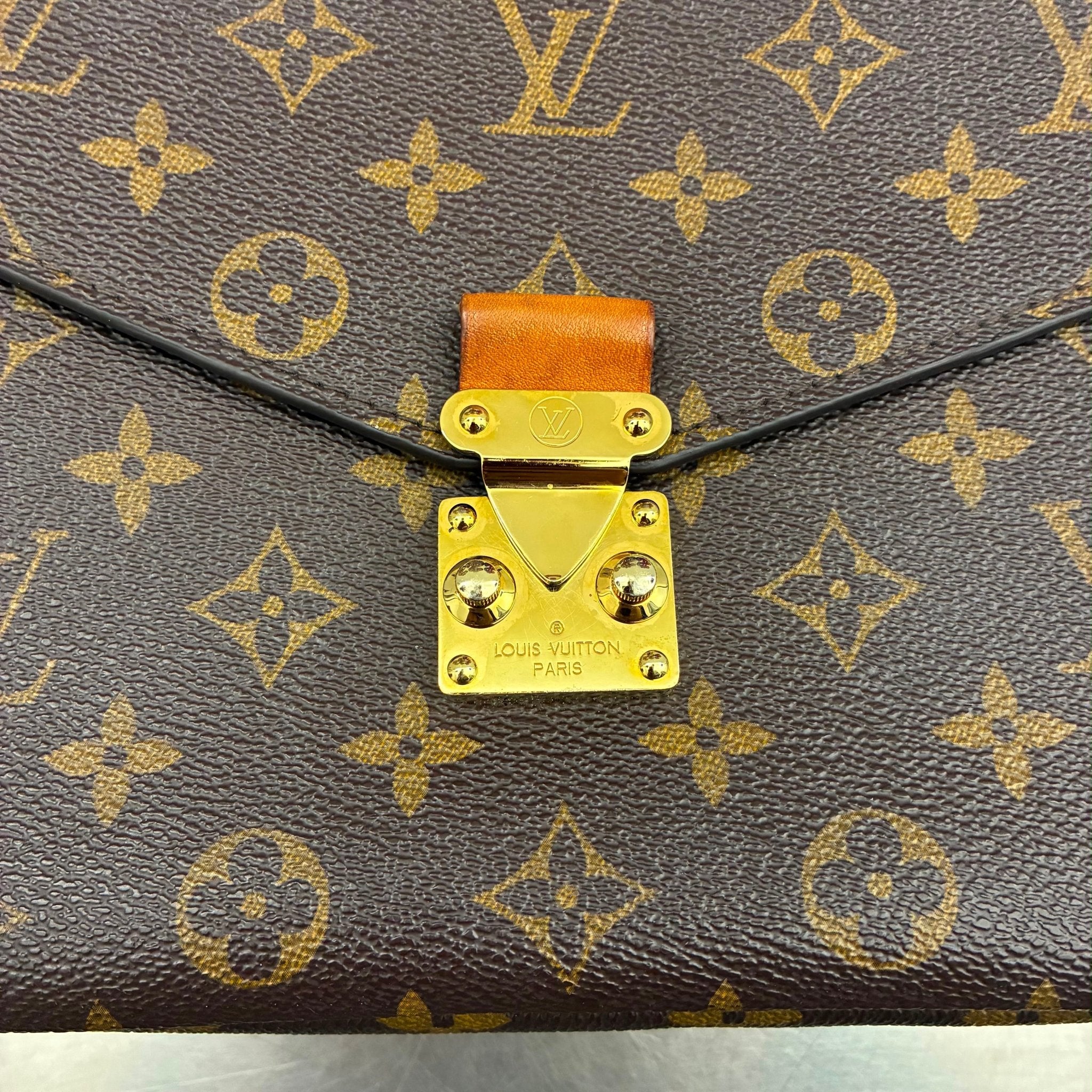 Louis Vuitton Metis Pochette MM