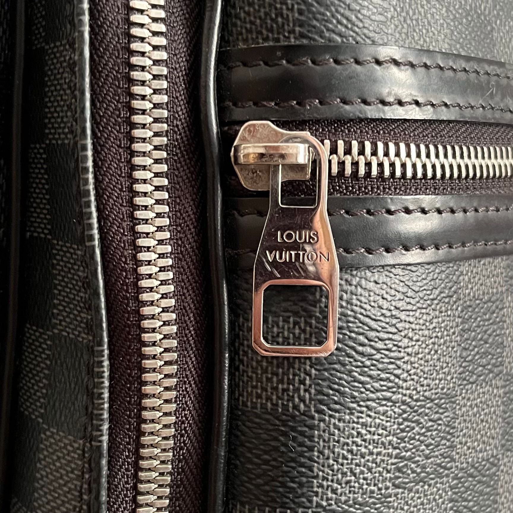 Louis Vuitton Michael Damier Graphit