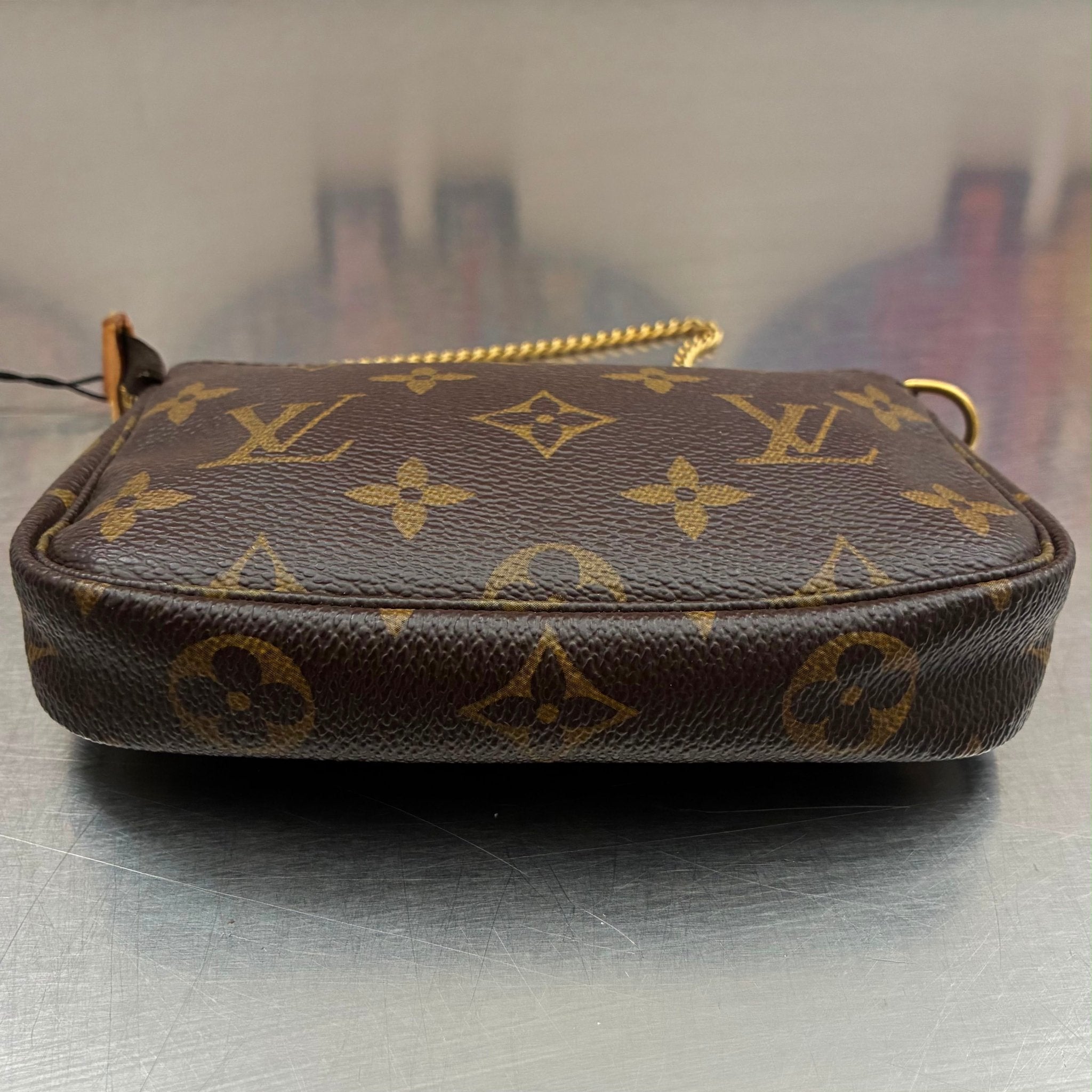 Louis Vuitton Mini Pochette Accessoires Monogram