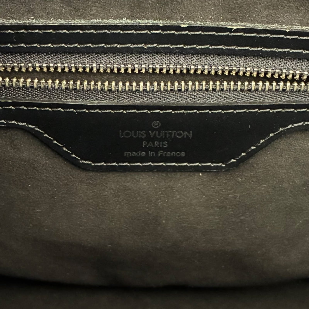 Louis Vuitton Mirabeau PM Epi