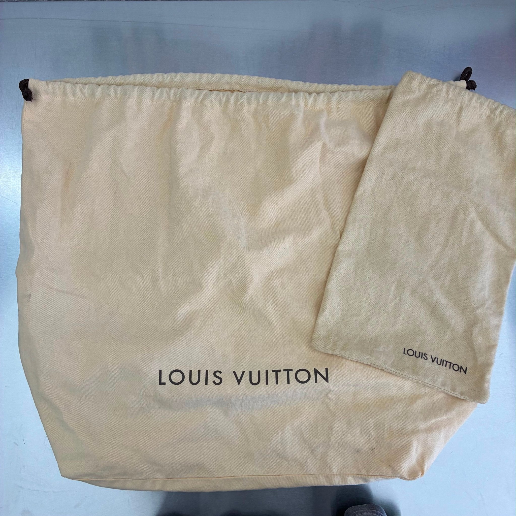 Louis Vuitton Miroir Vernis