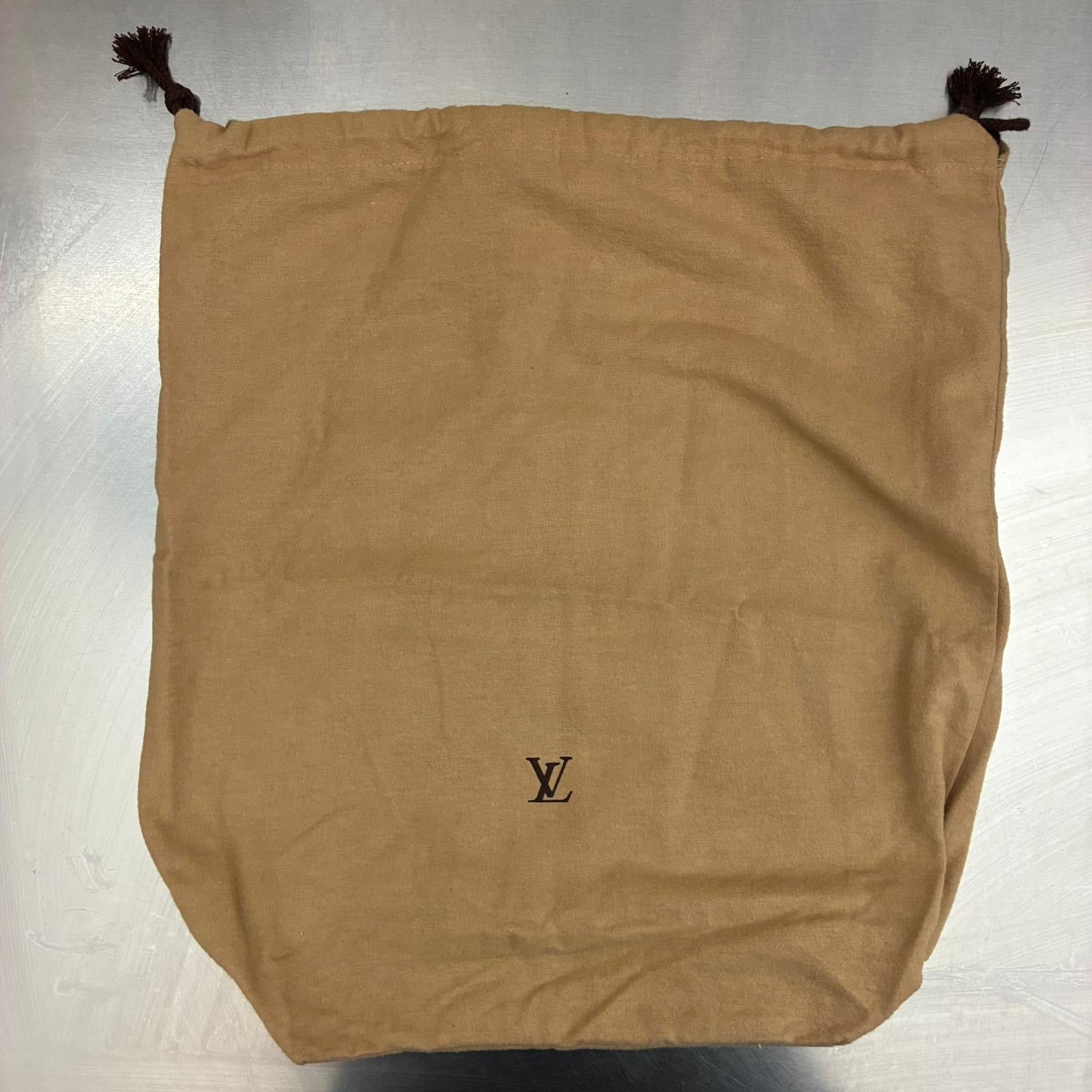 Louis Vuitton Montsouris GM Monogram