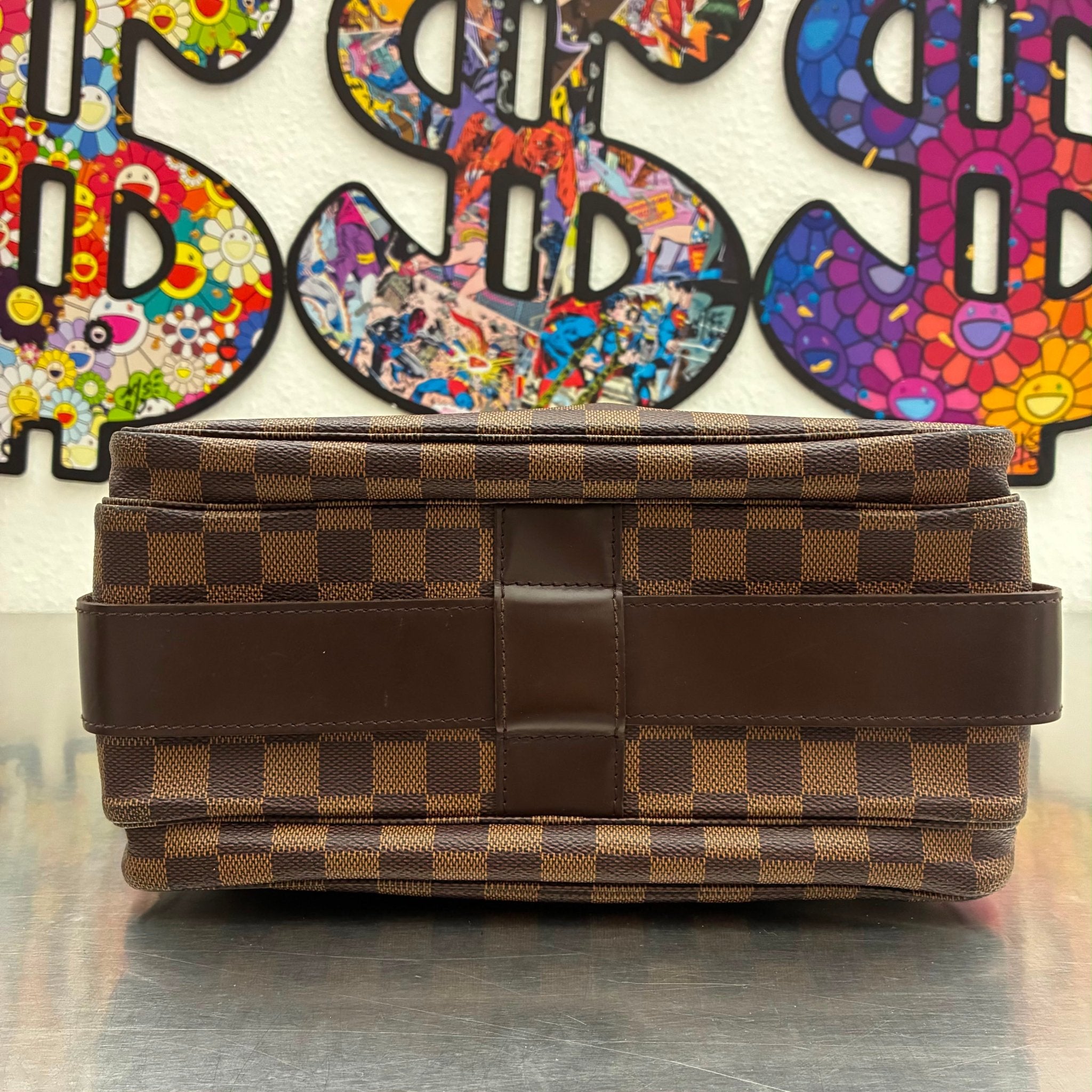 Louis Vuitton Naviglio Messenger Damier Ebene
