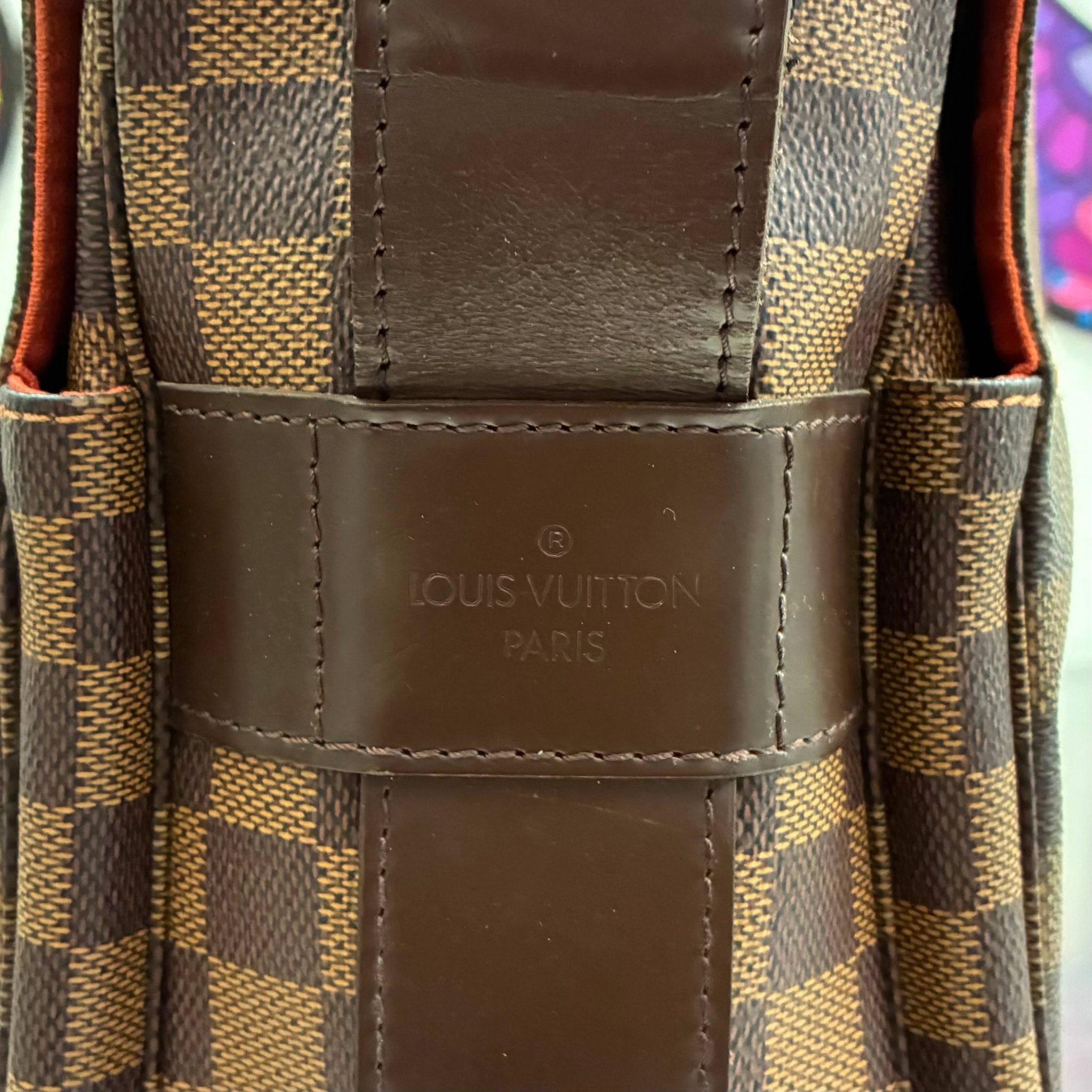 Louis Vuitton Naviglio Messenger Damier Ebene