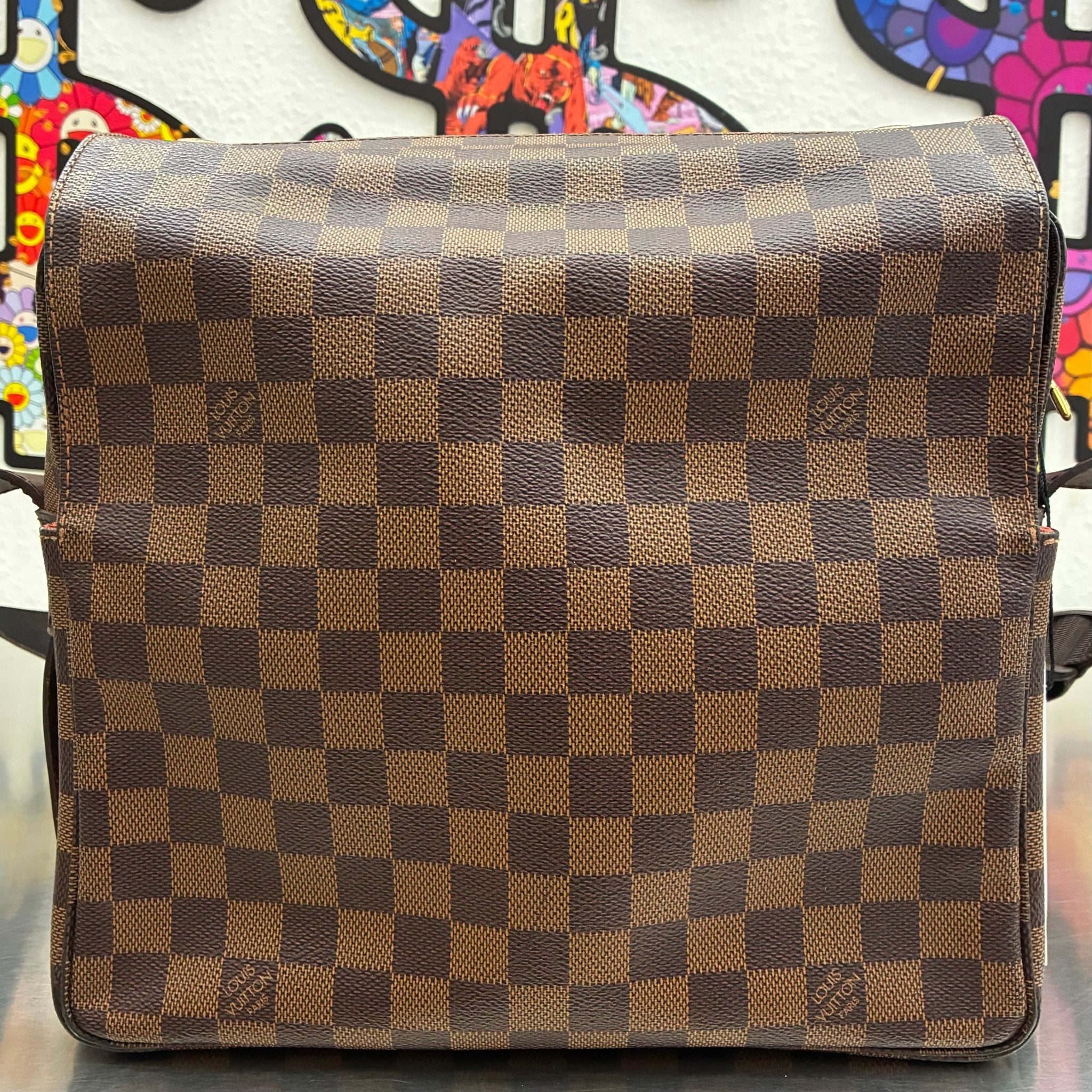 Louis Vuitton Naviglio Messenger Damier Ebene