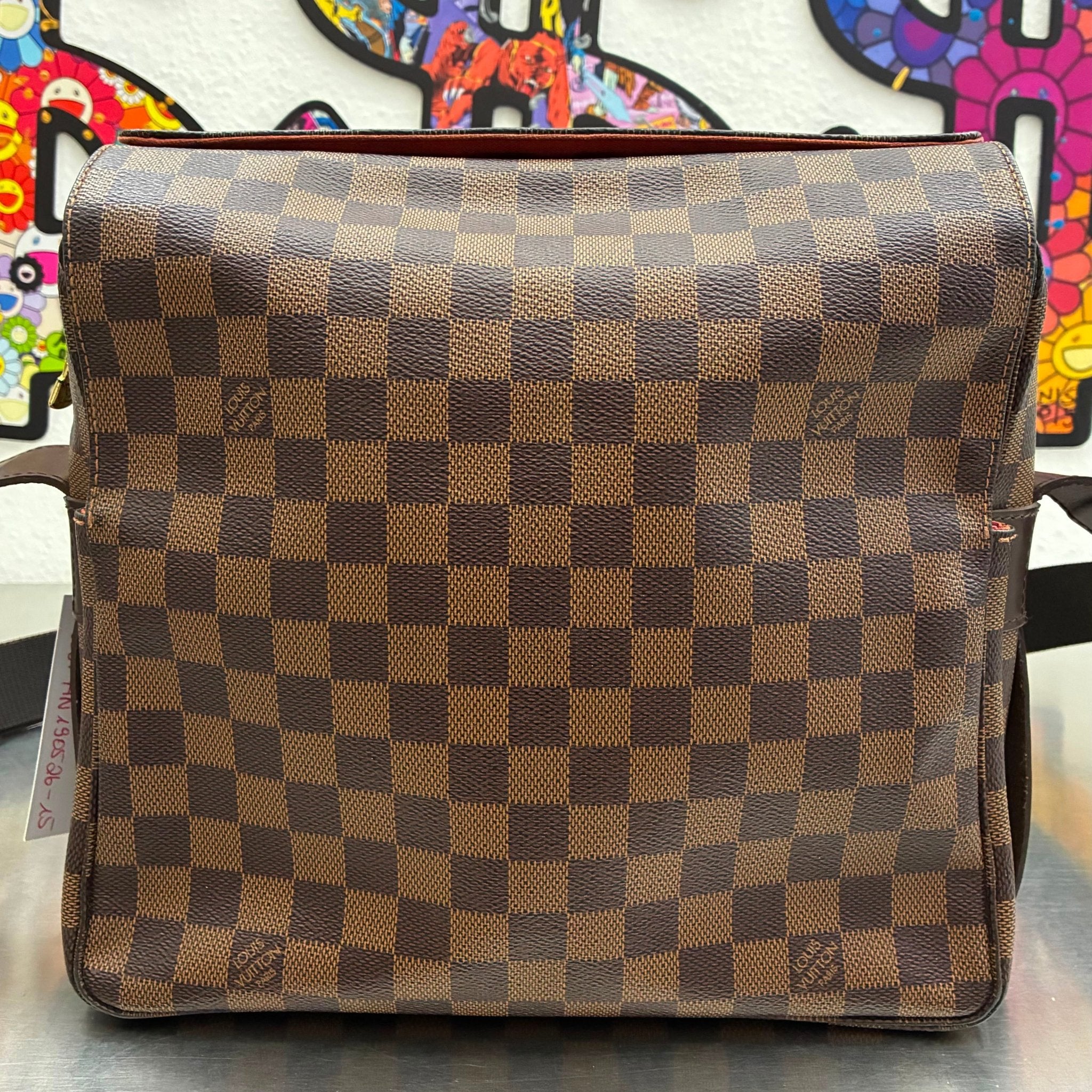 Louis Vuitton Naviglio Messenger Damier Ebene