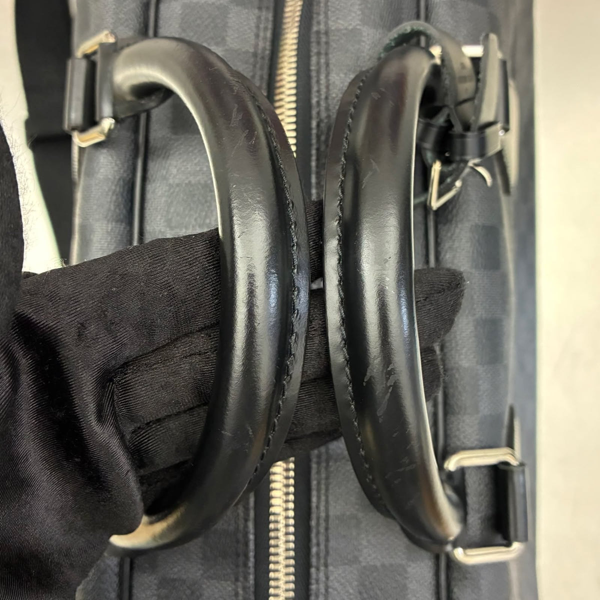 Louis Vuitton Néo Kendall