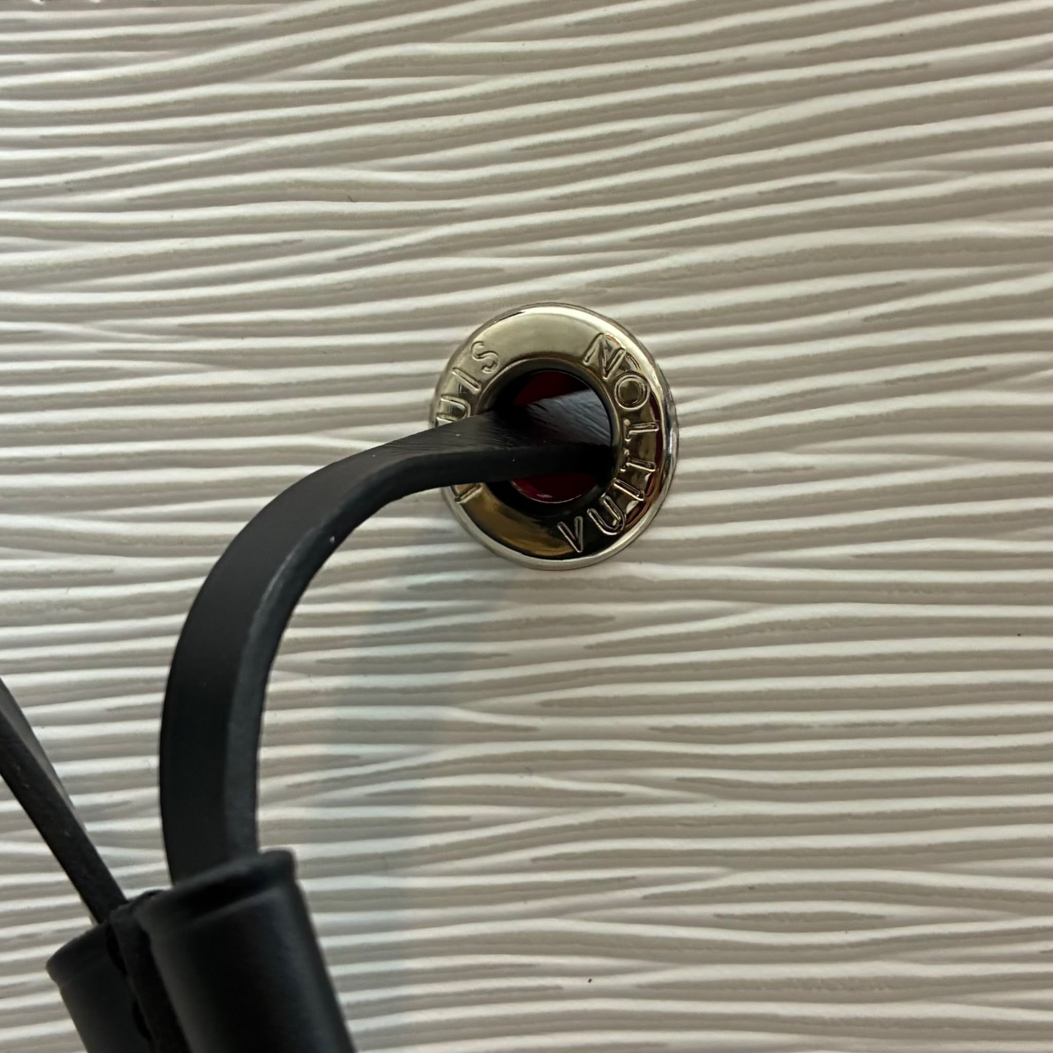 Louis Vuitton Néo Noé BB Epi