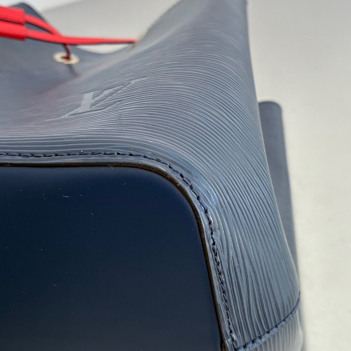 Louis Vuitton Néo Noé MM Epi