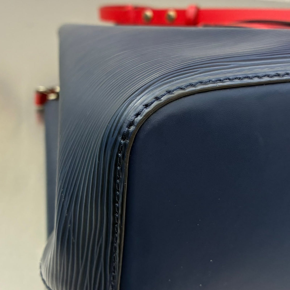 Louis Vuitton Néo Noé MM Epi