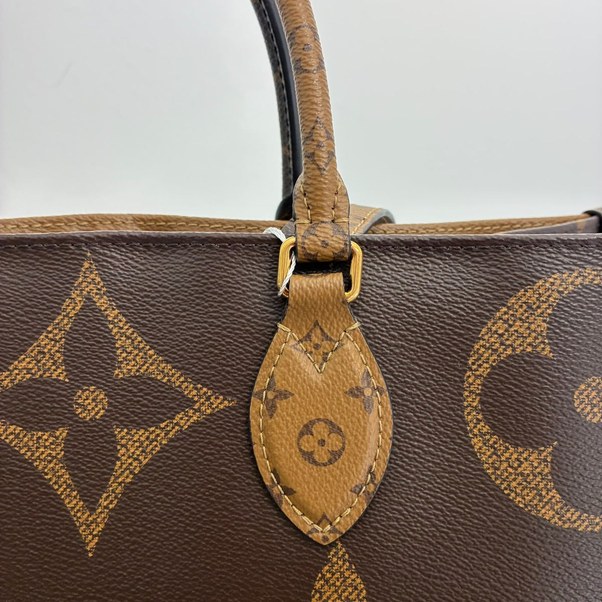 Louis Vuitton OnTheGo GM