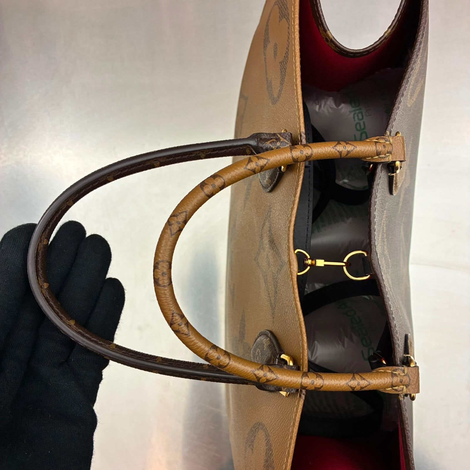 Louis Vuitton OnTheGo GM M45320