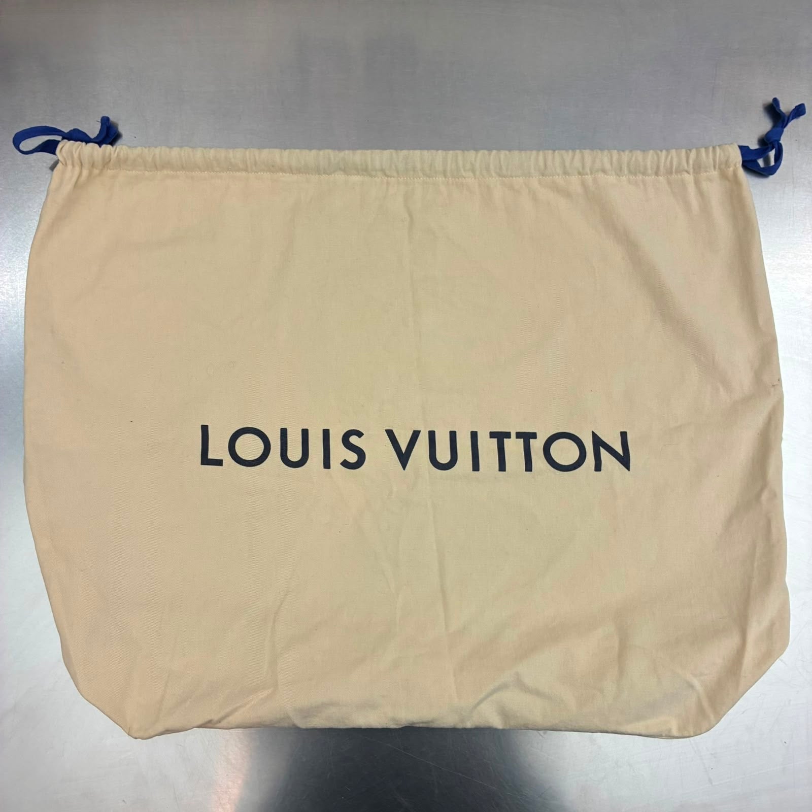 Louis Vuitton OnTheGo GM M45320
