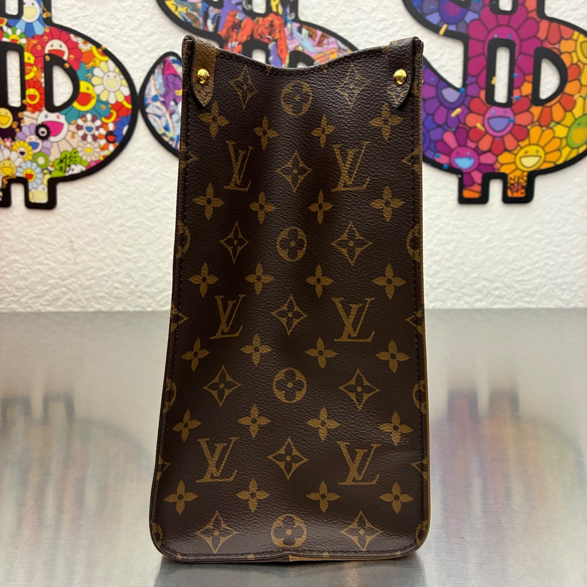 Louis Vuitton OnTheGo MM