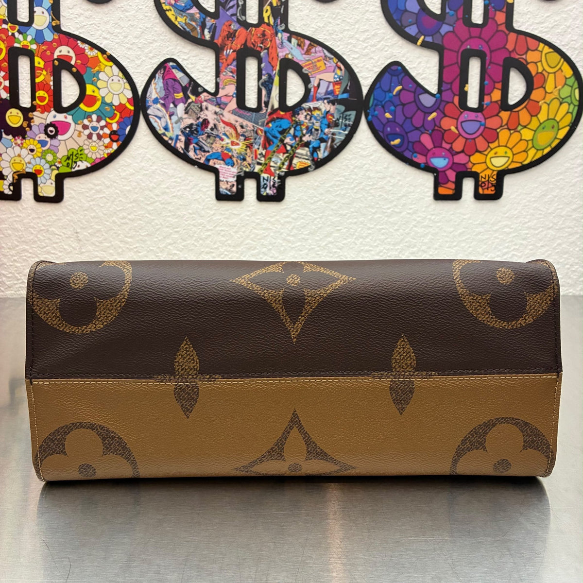 Louis Vuitton OnTheGo MM