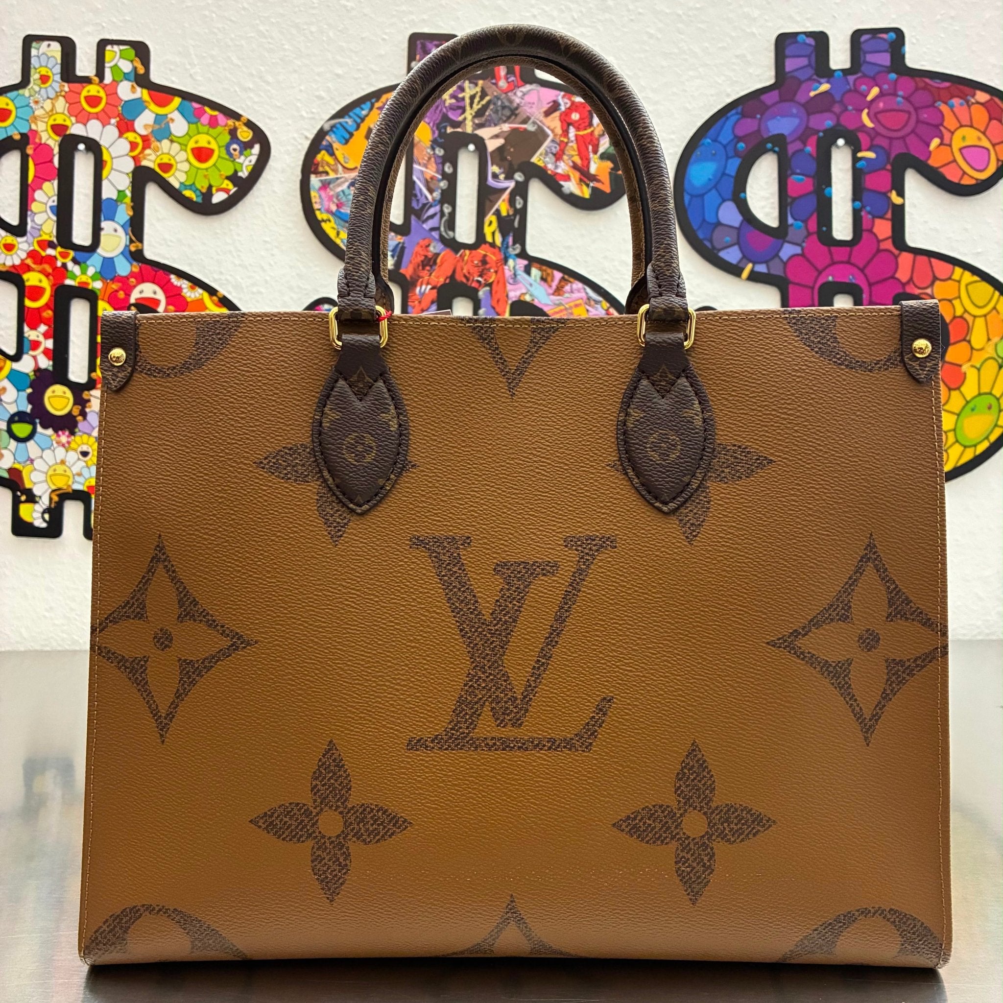 Louis Vuitton OnTheGo MM