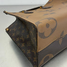 Louis Vuitton OnTheGo MM