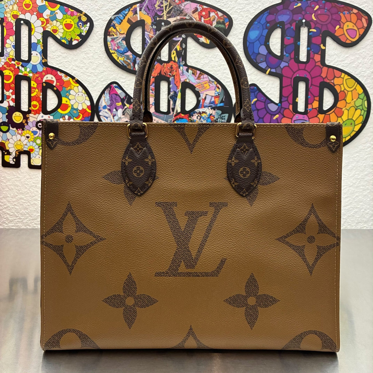 Louis Vuitton OnTheGo MM