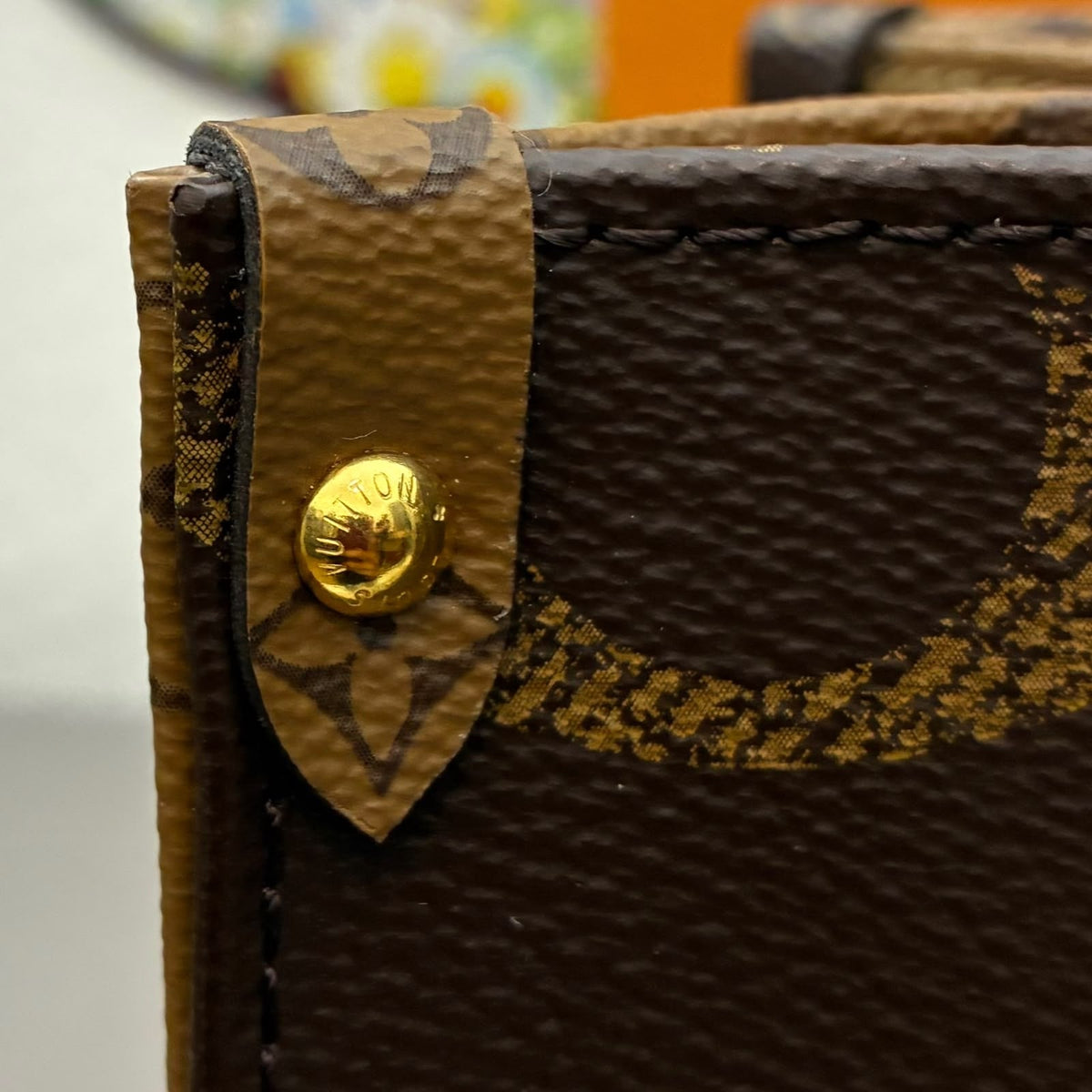 Louis Vuitton OnTheGo MM