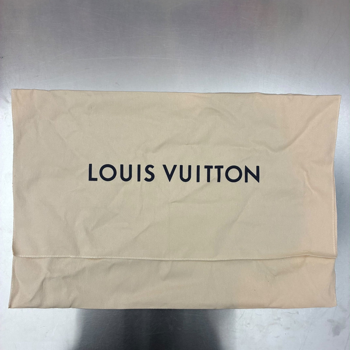 Louis Vuitton OnTheGo MM
